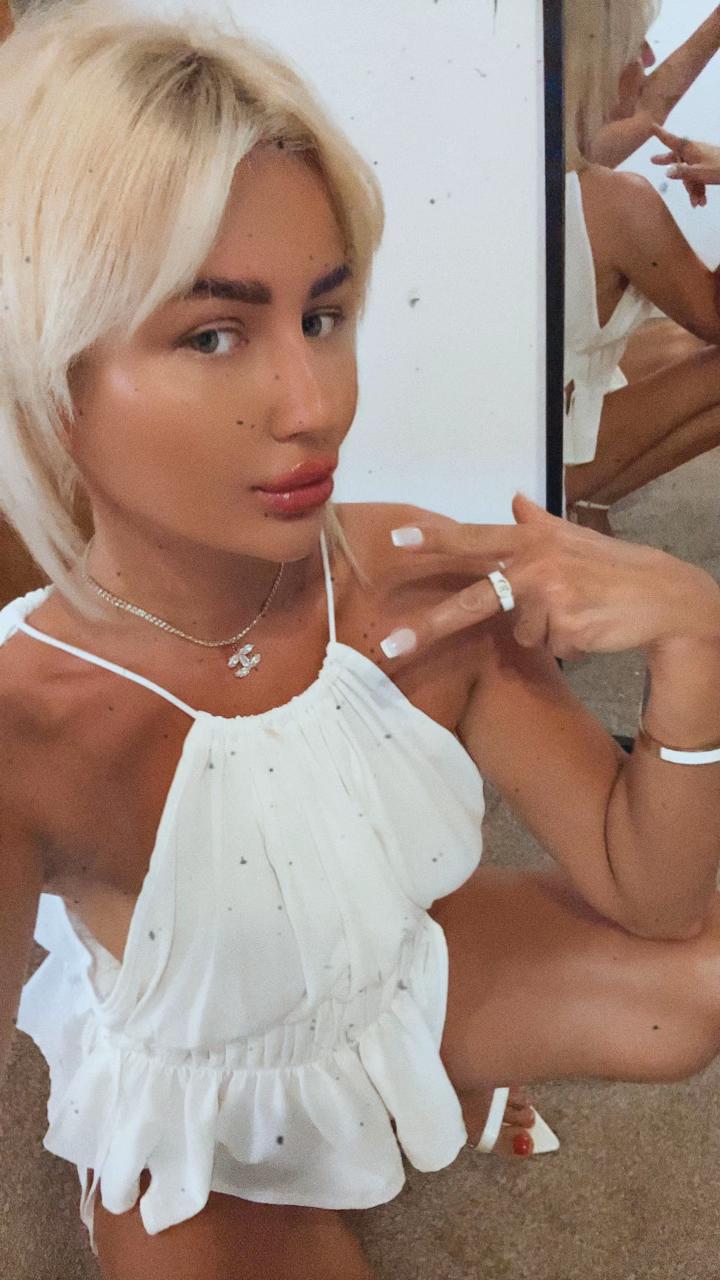 @Clarisa
