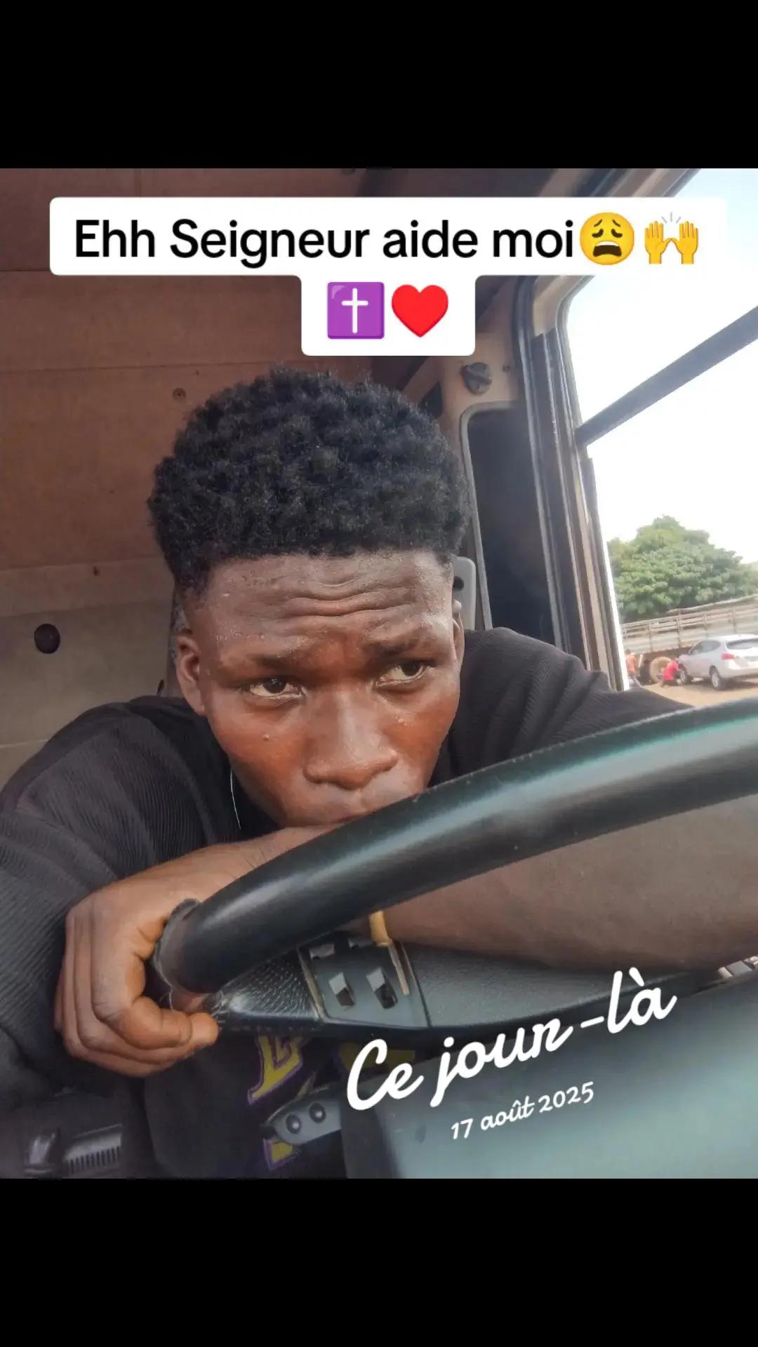 @𝑆𝑀𝐼𝑇𝐻 95❤