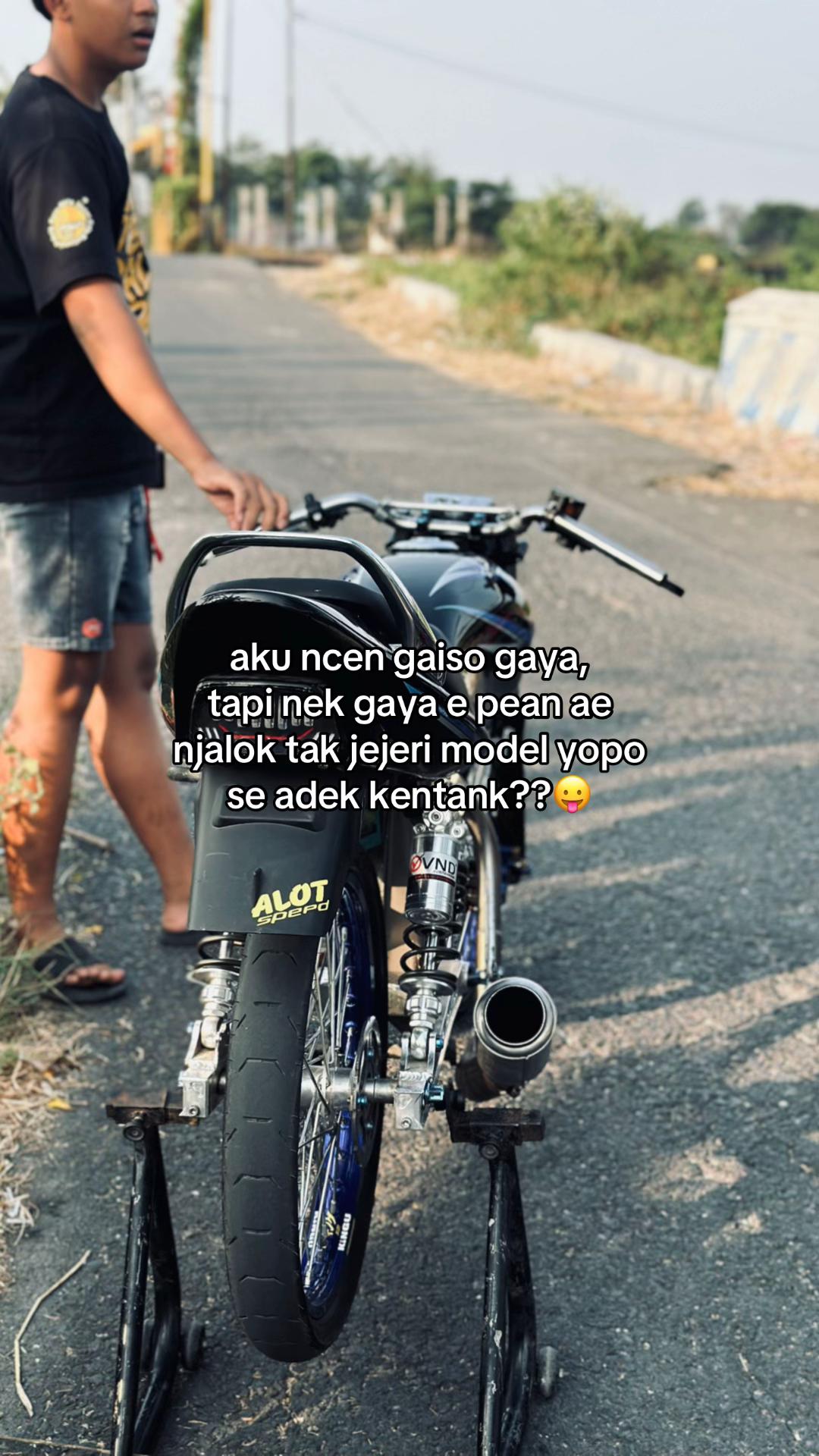 @T 394 R__