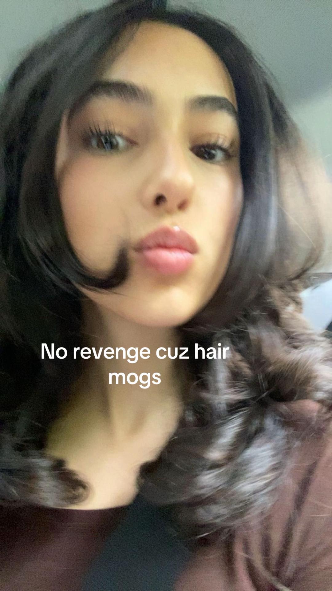 @Elle