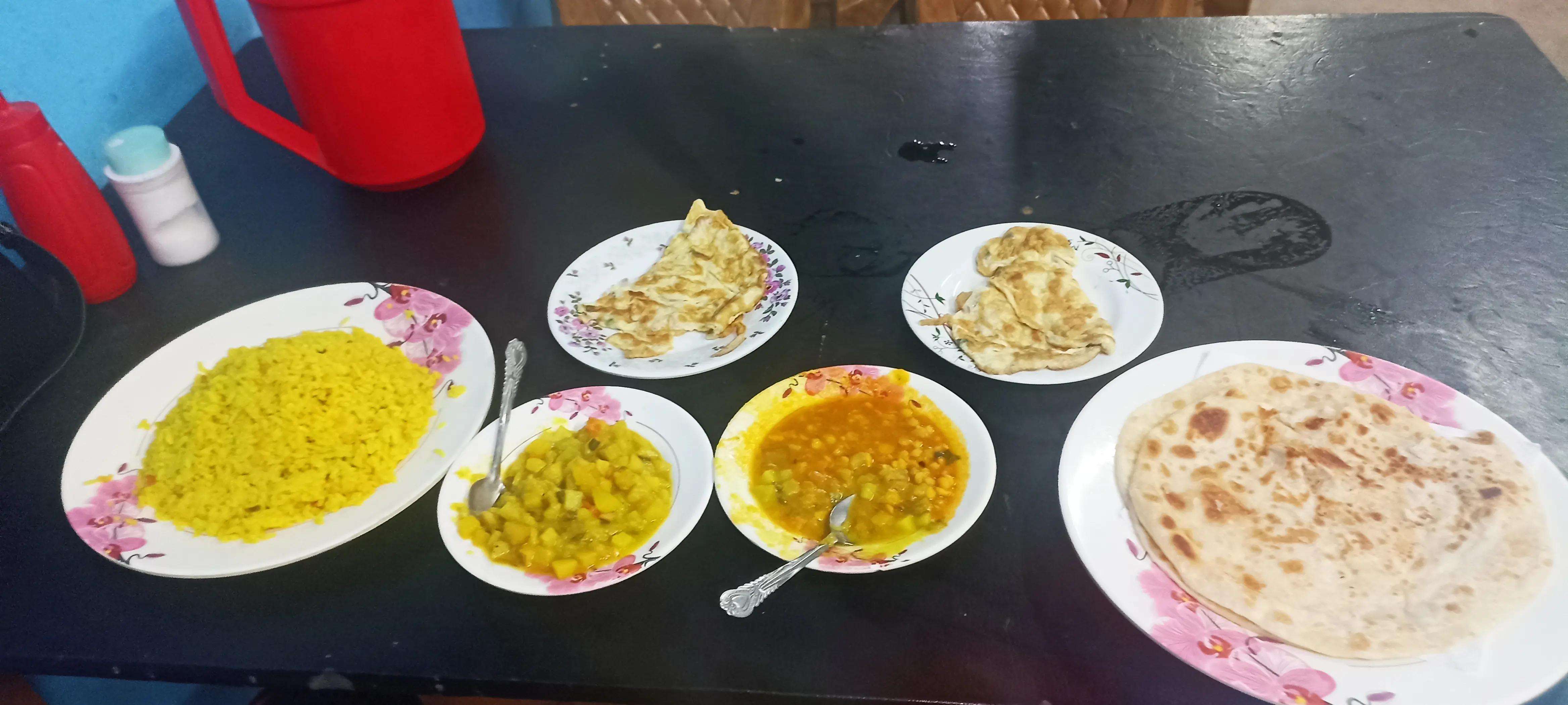 @(◕‿◕) রাজা মশাই (&bull;◡&bull;)