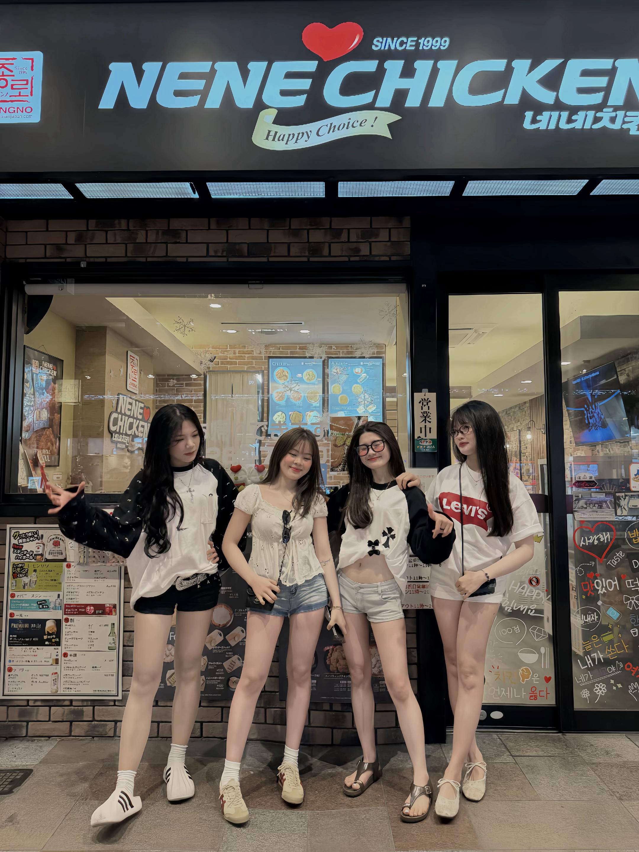 @Cẩm Ly 🤍