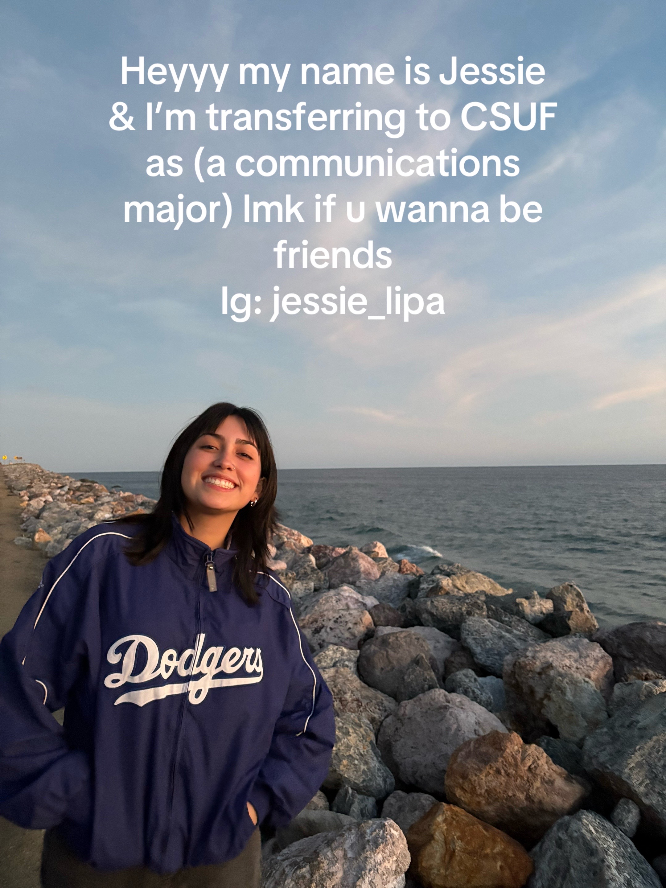 @Jessie (Fan Page)
