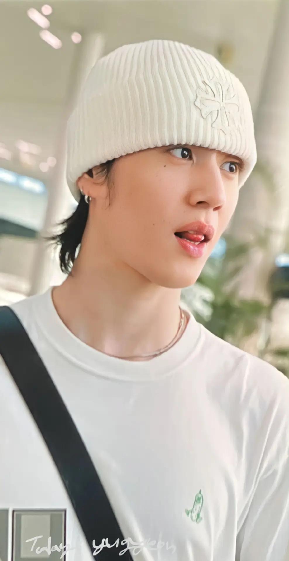 @มัมมี๊ยูคยอม 🐜แฟนสาวแจบอม🌴
