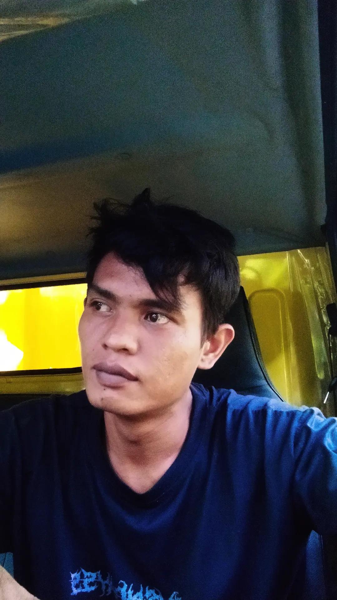 @??