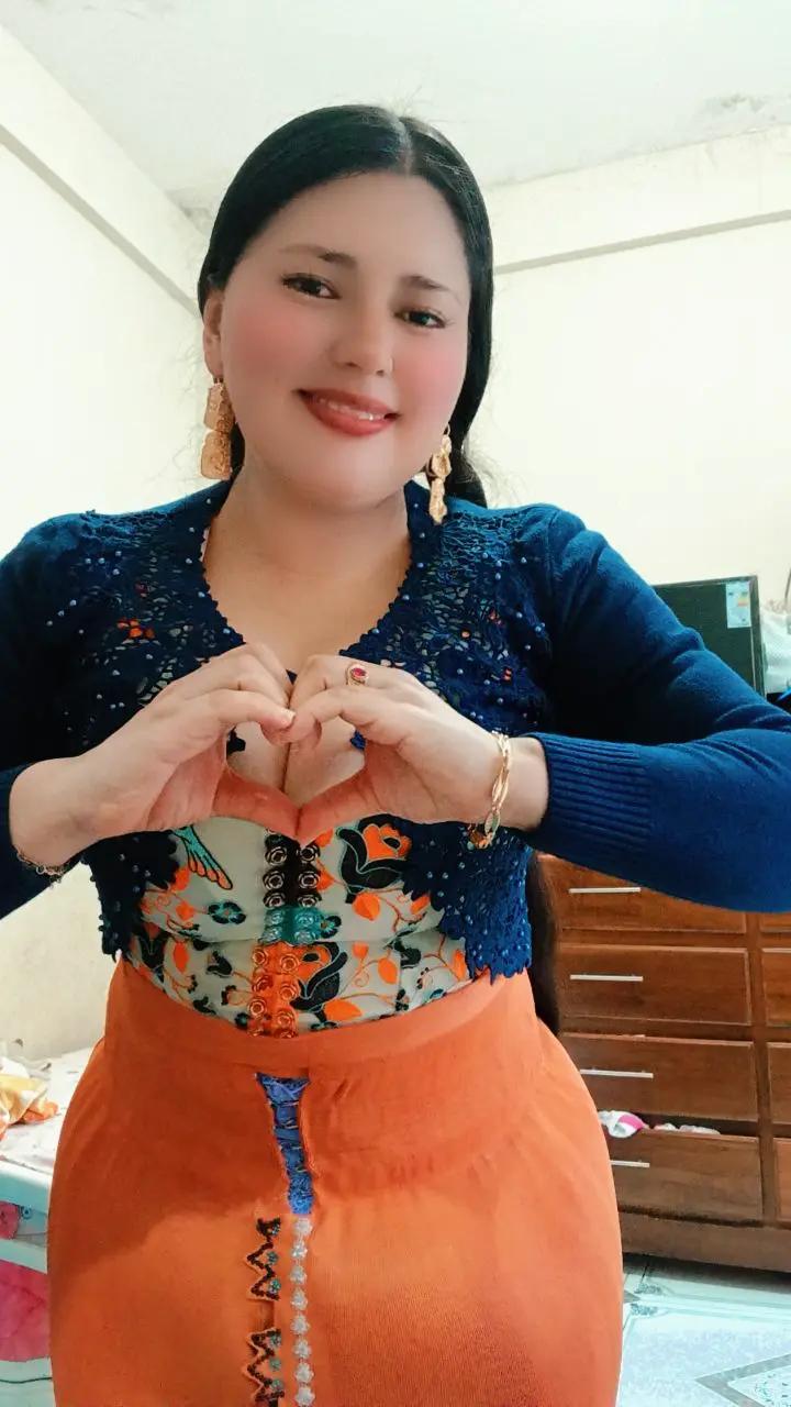 @deysi hermosa 🇧🇴🇳🇬💝💝💘💙