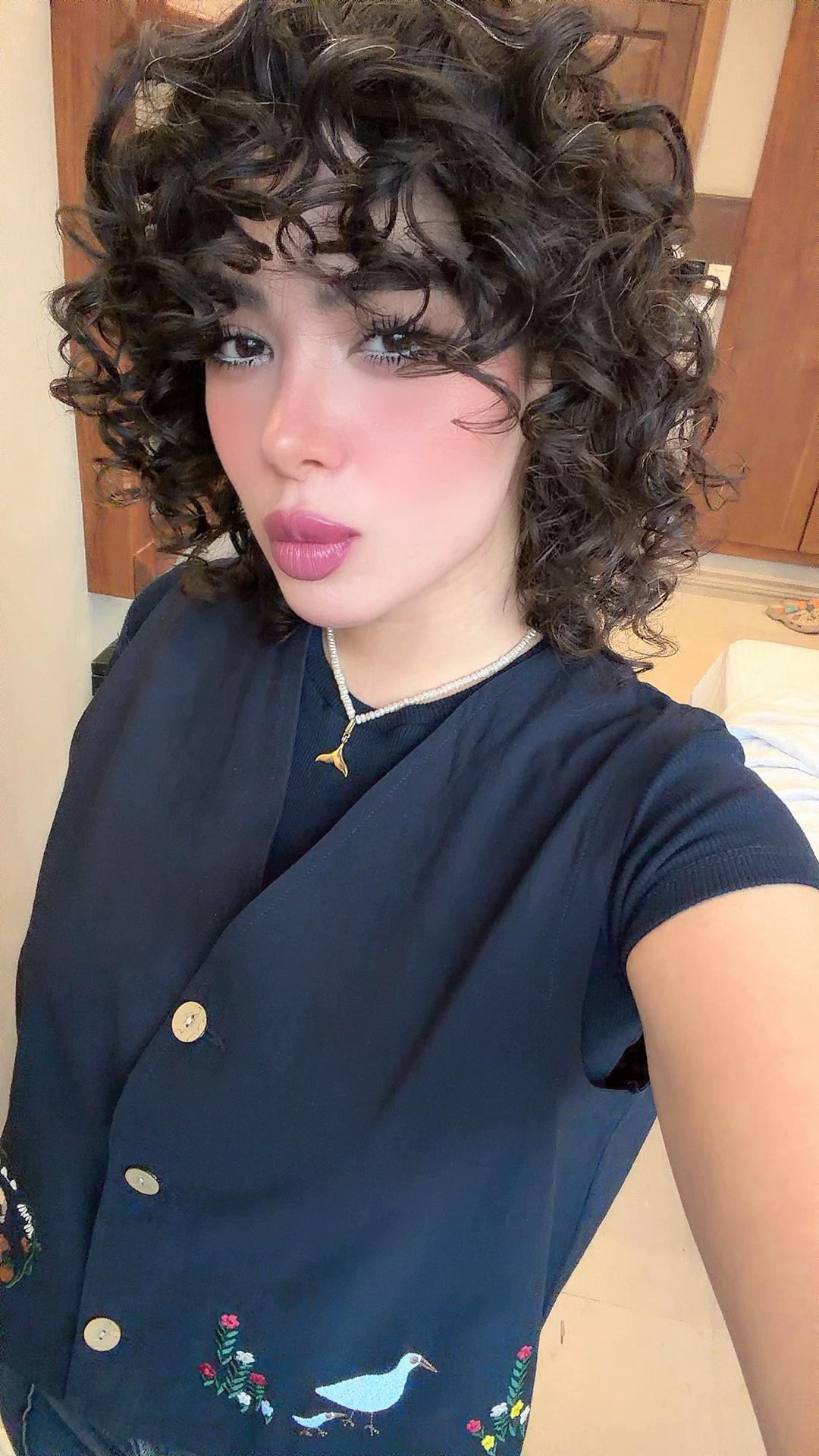 @melikaw80