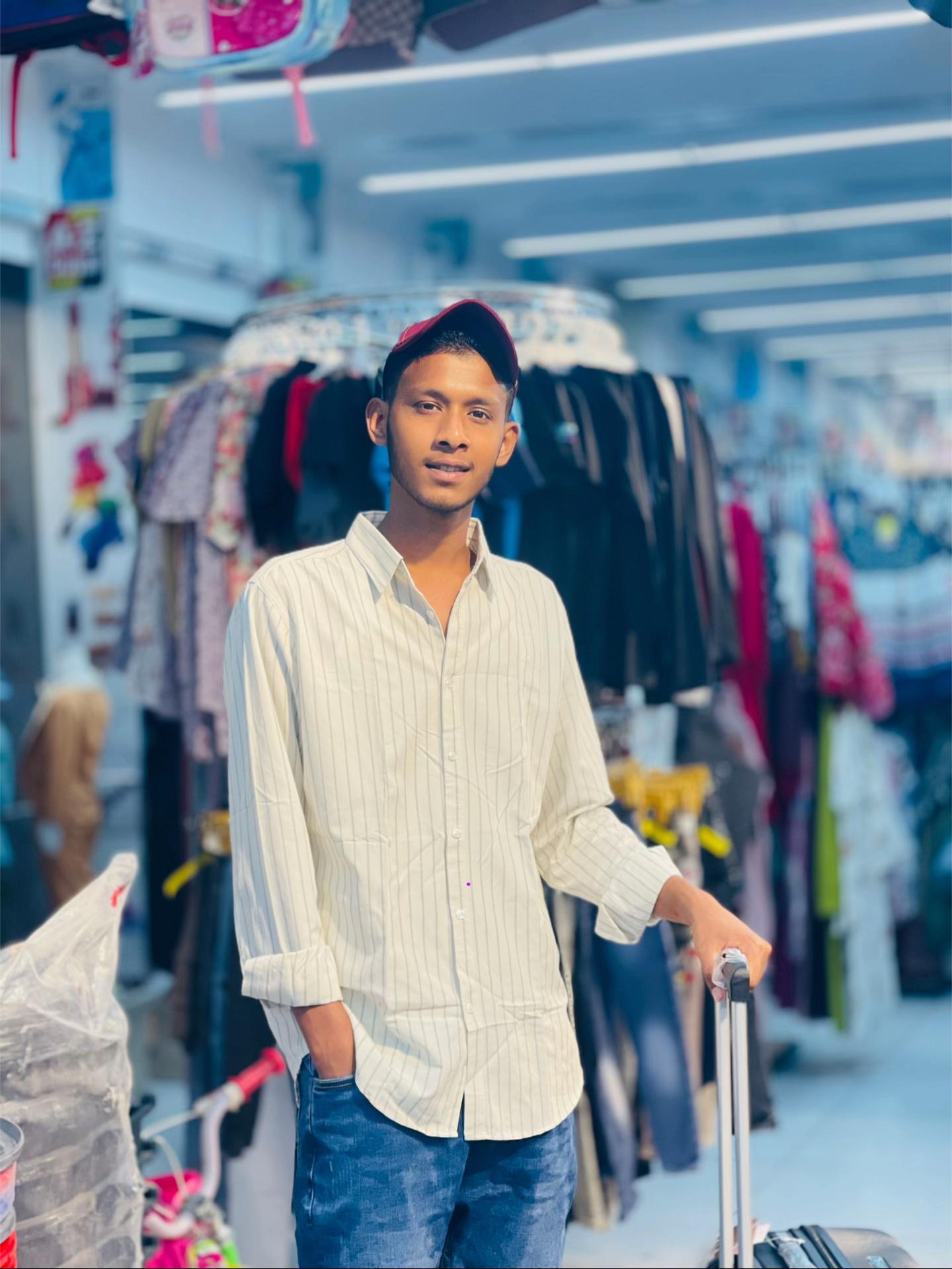 @হাওলাদার সপন ,👀💥
