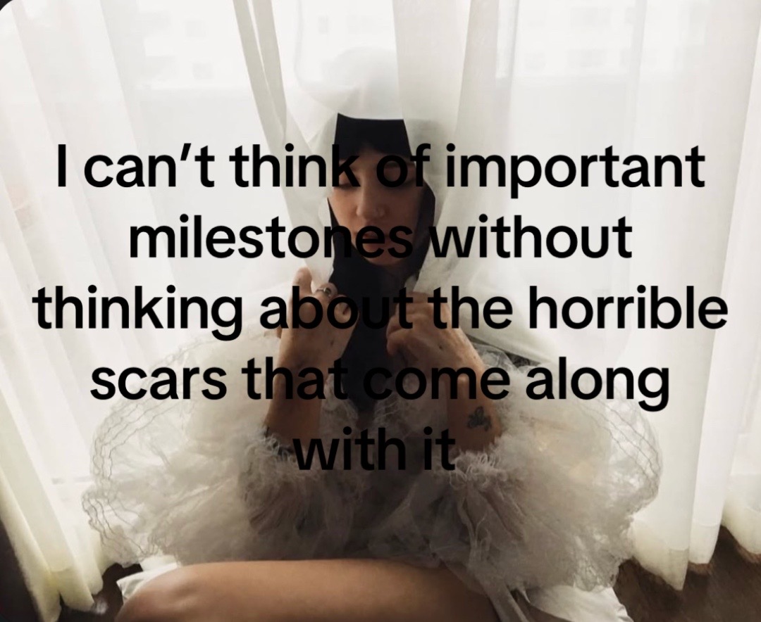 @-_-