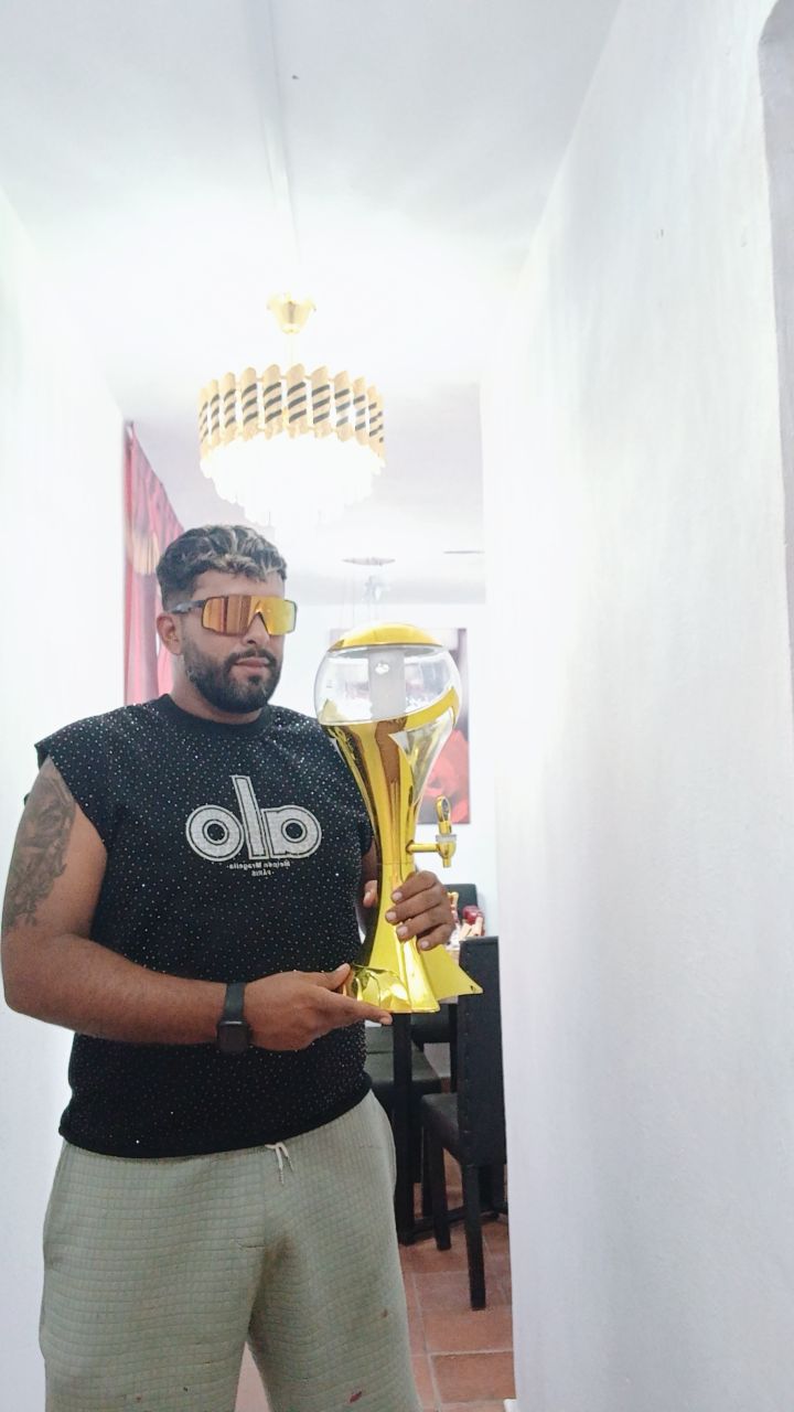@Grabriel 🇨🇺