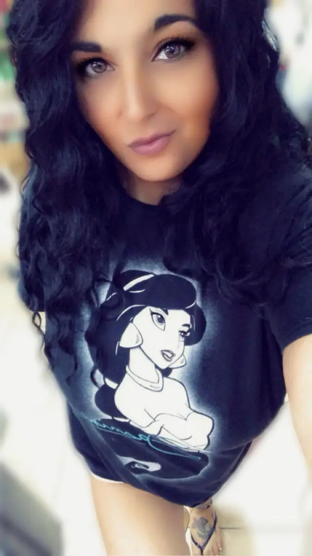 @SammieMariee23
