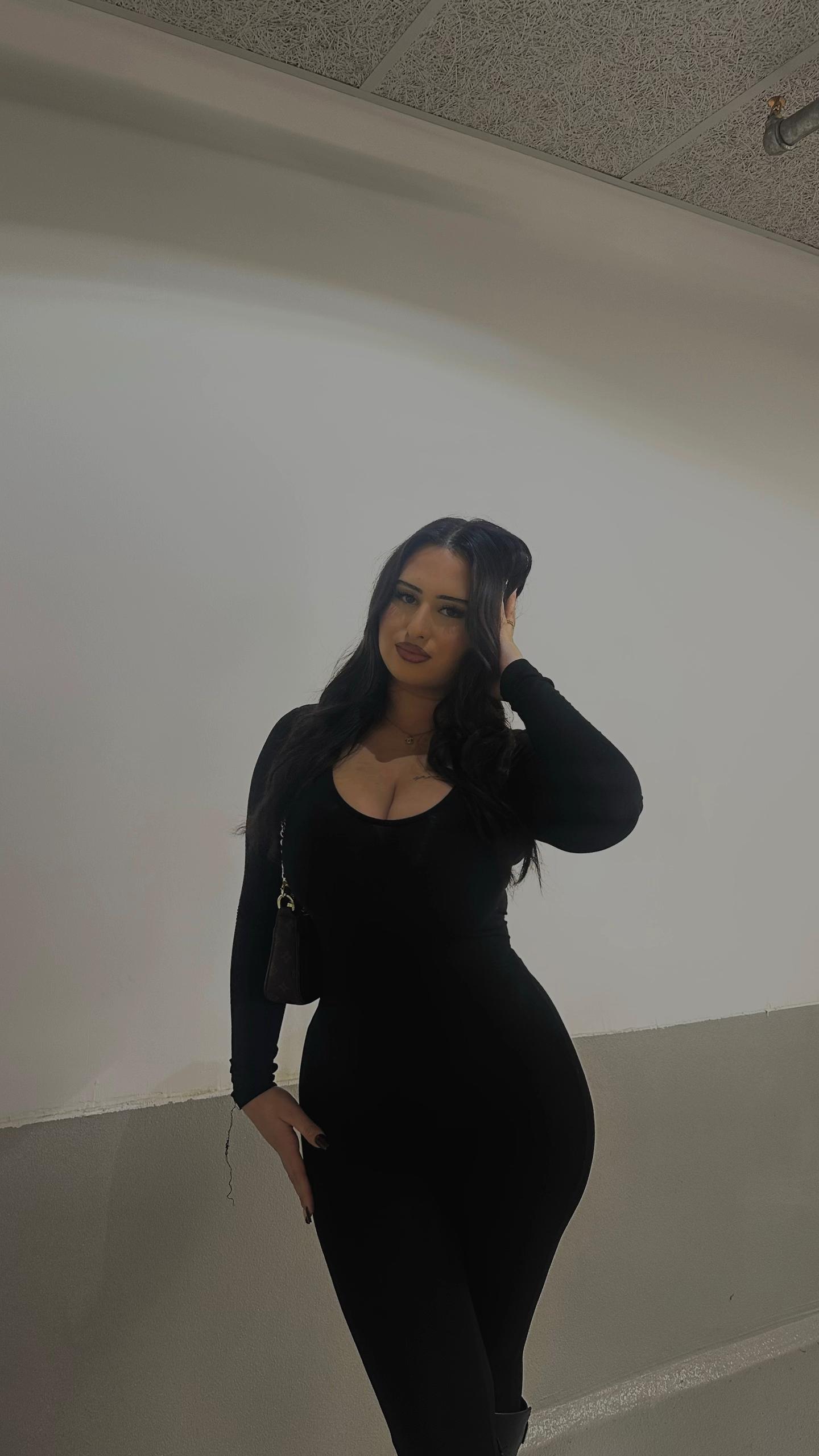 @e