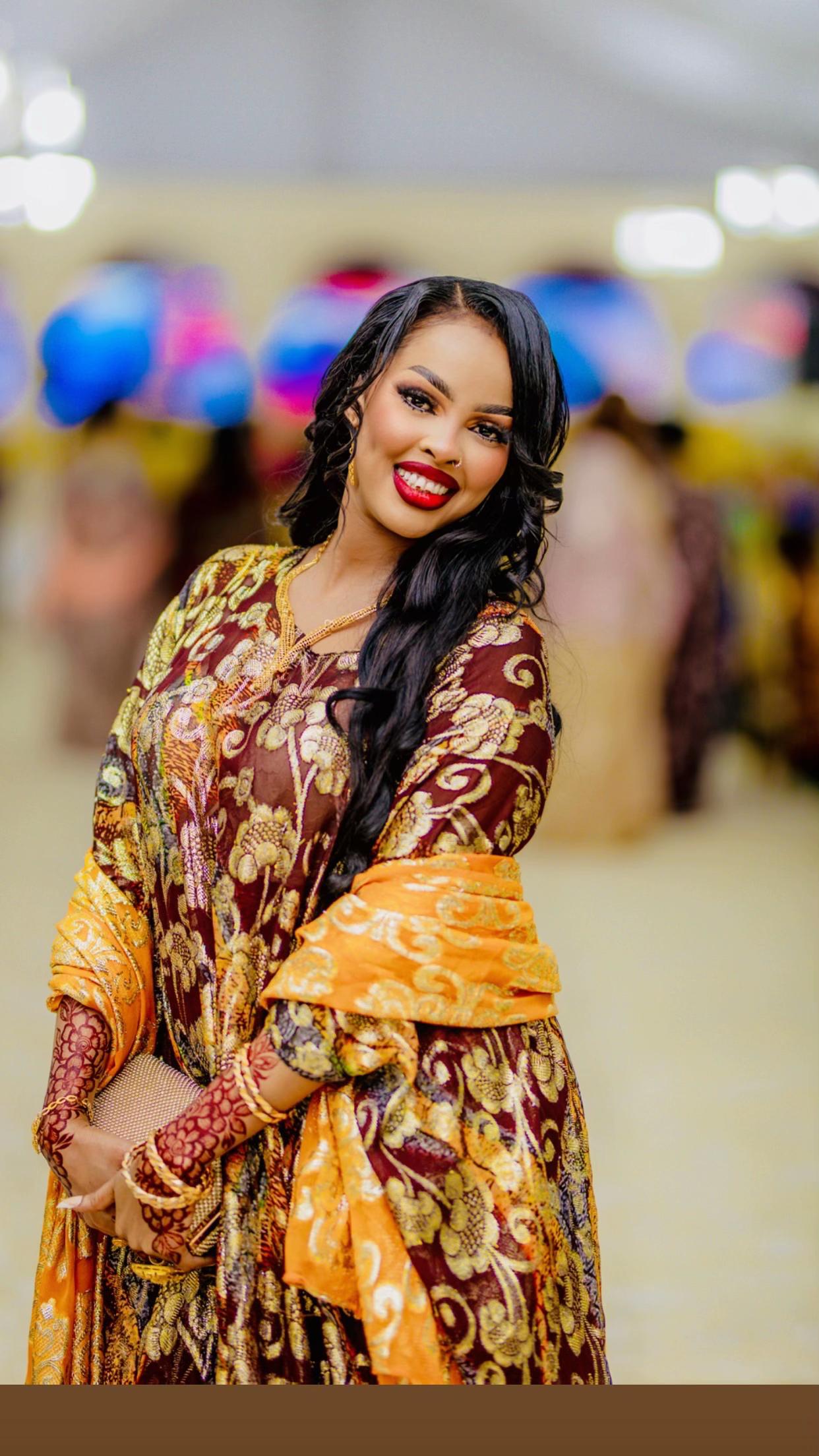 @Fadumo Riyaad