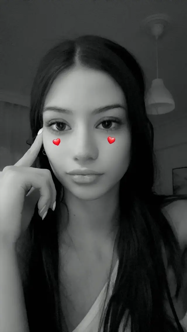 @itzelenaah