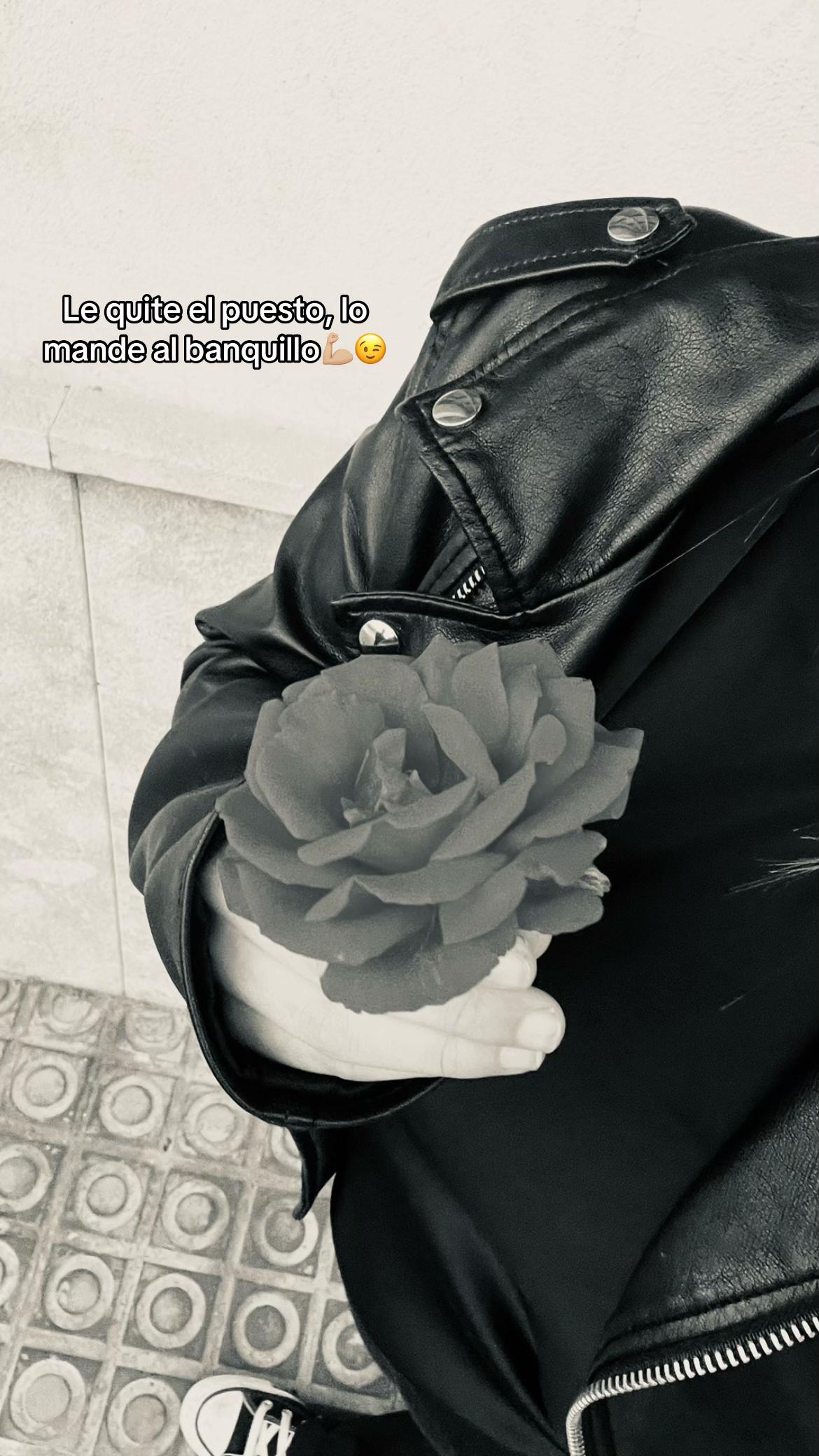 @๐๐๐๐๐๐ ๐๐๐๐๐