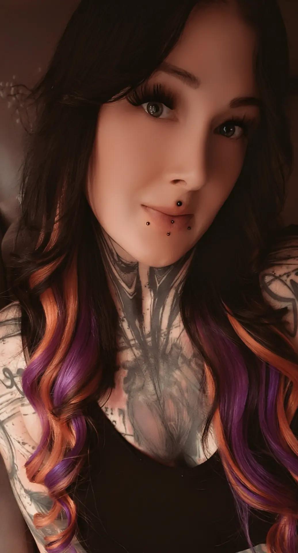 @ᛚᚨᛁᛚᚨ