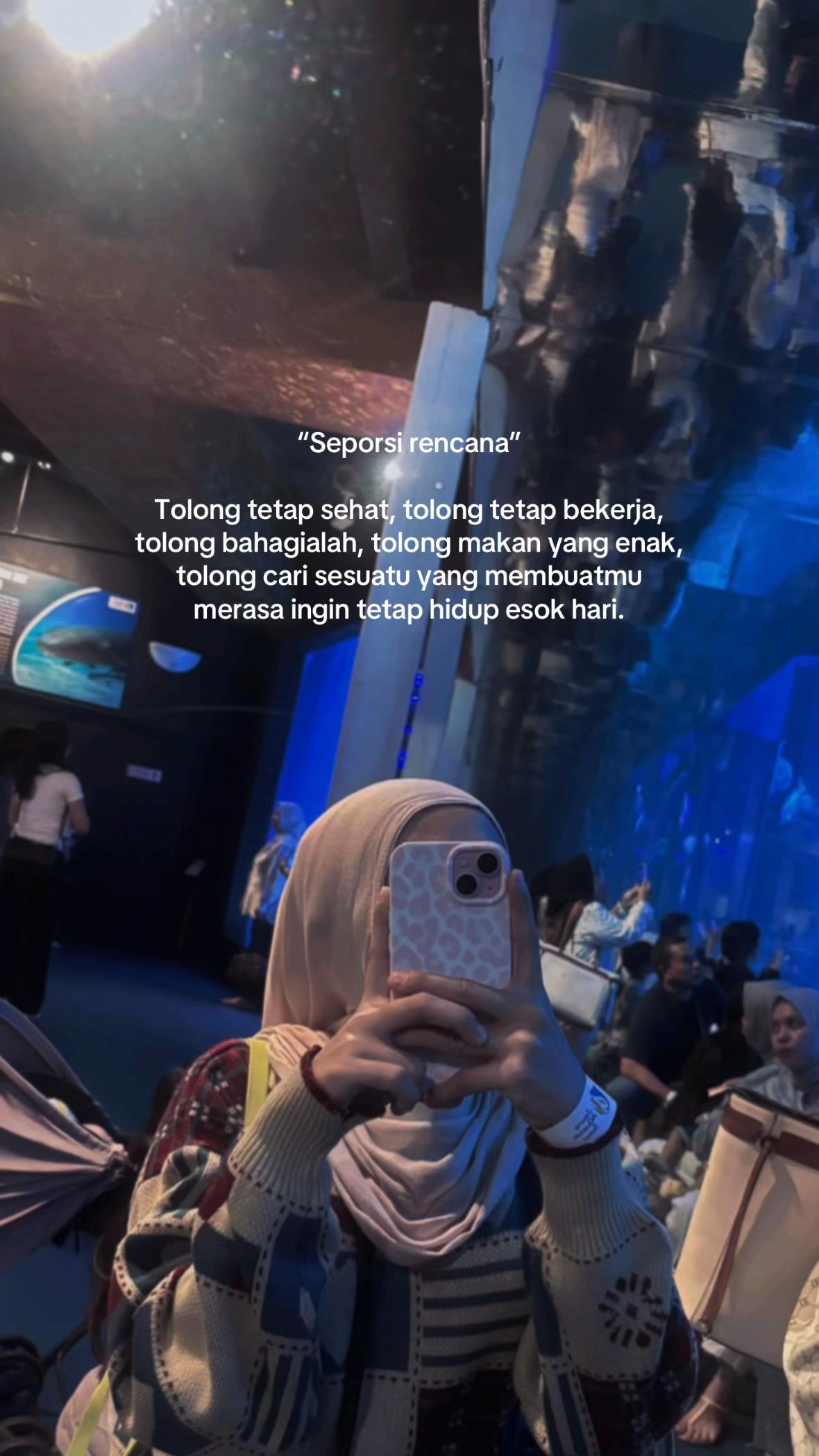 @Dari Kontak Anda