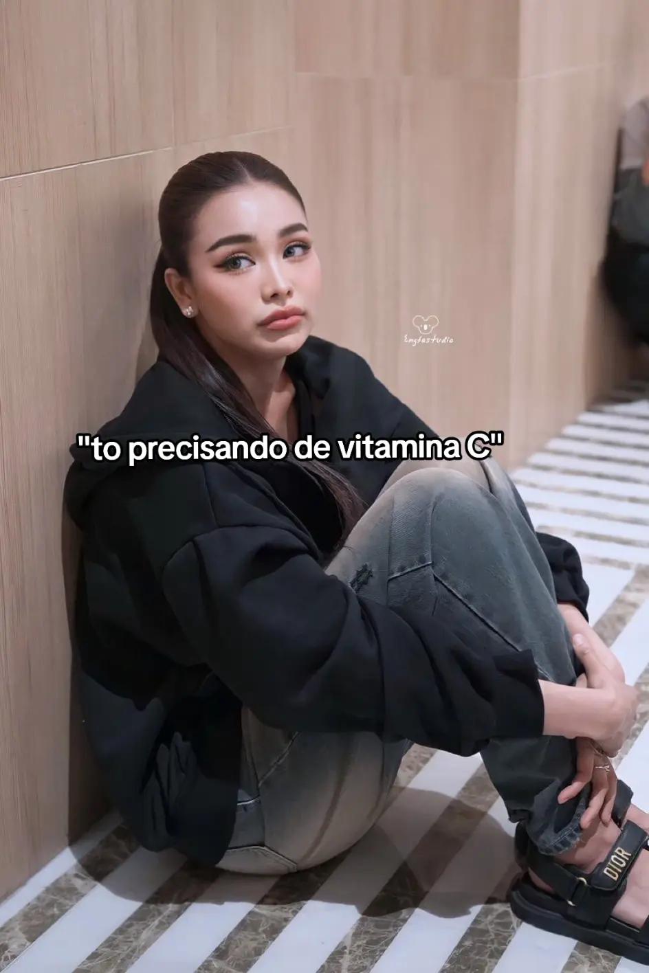 @K 𑣲⋆