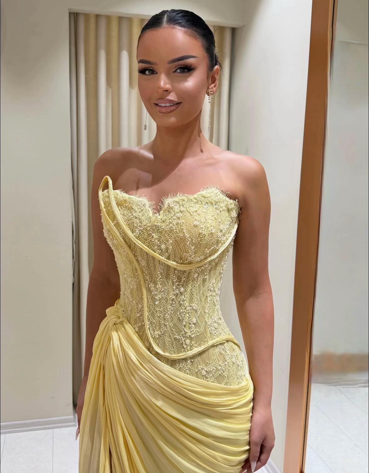 @Dresses by Ivona