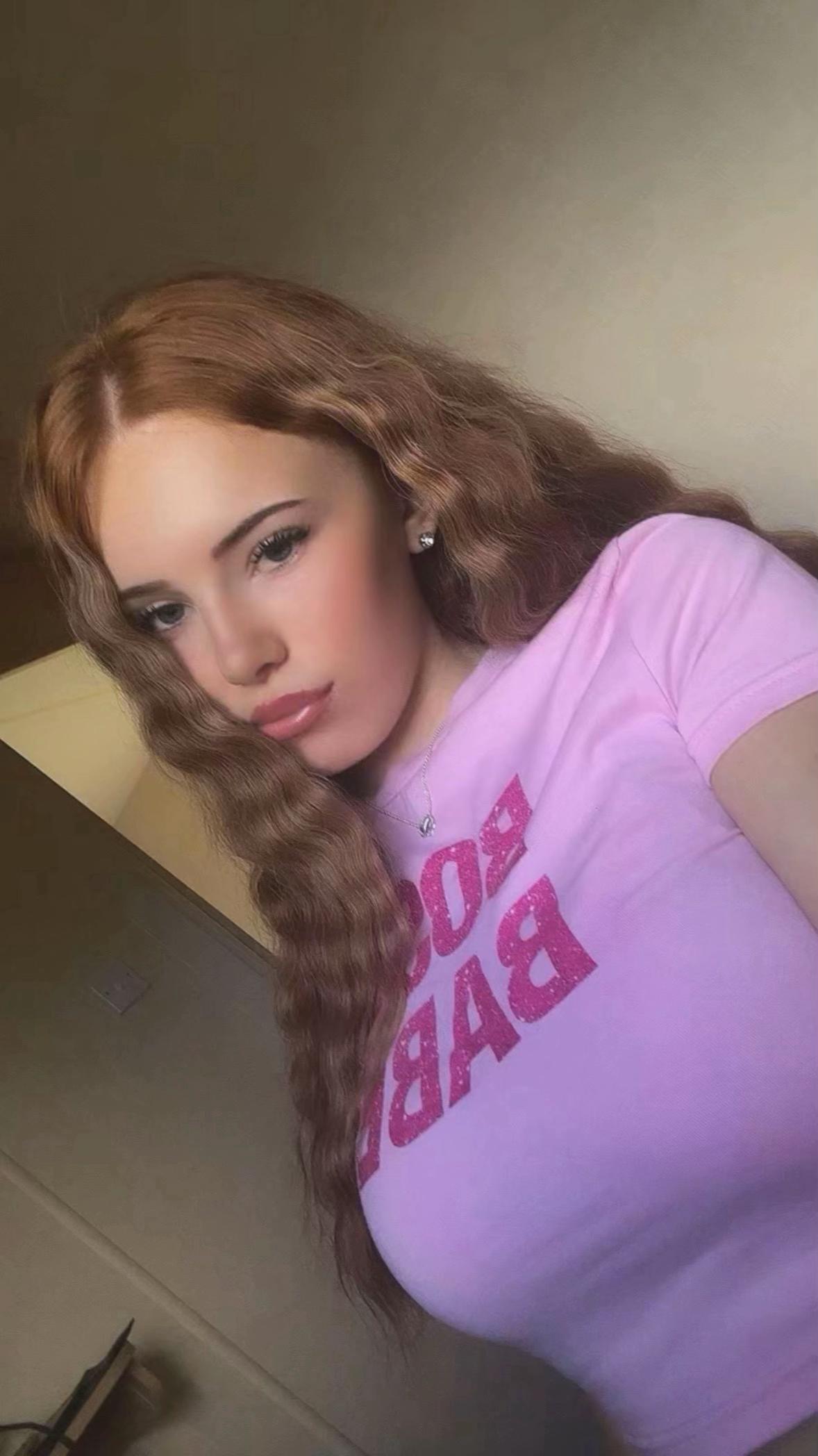 @💋 𝐌𝐚𝐫𝐭𝐢𝐧𝐚 🍒