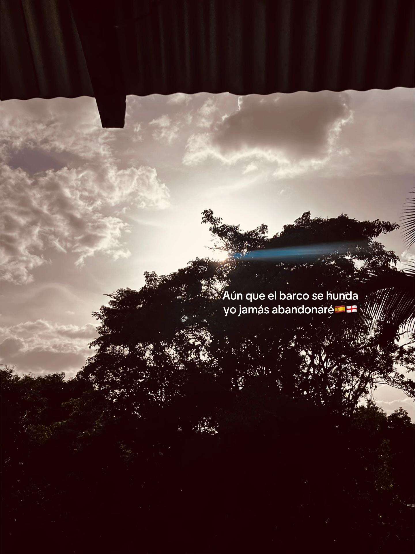 @𝓛𝓘𝓢𝓢𝓔𝓣💗