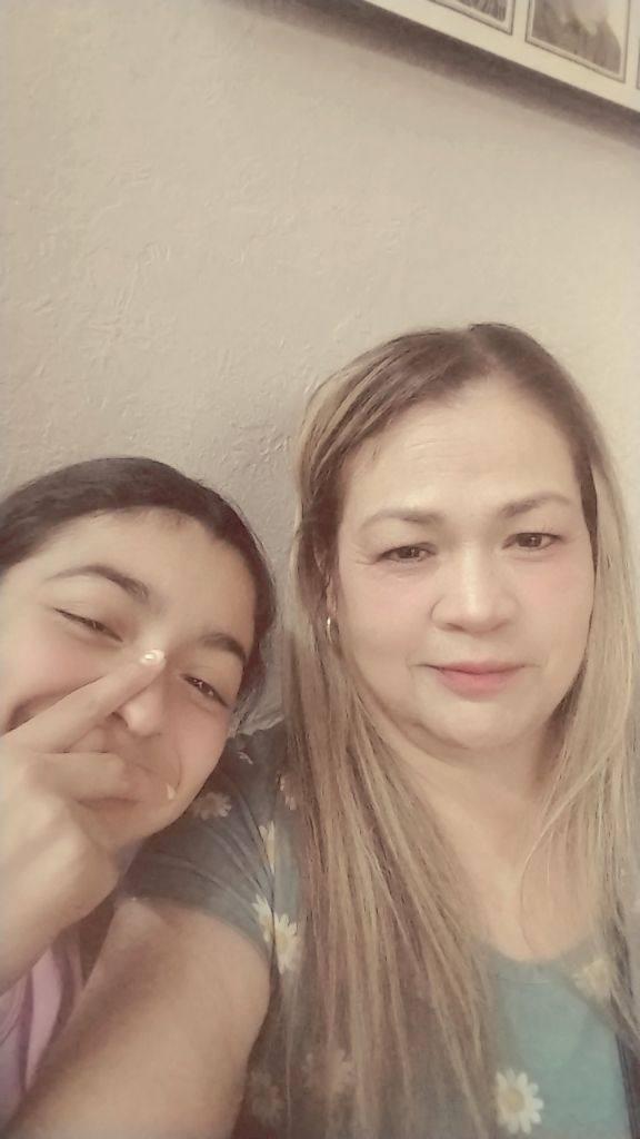 @Delia Escutia R