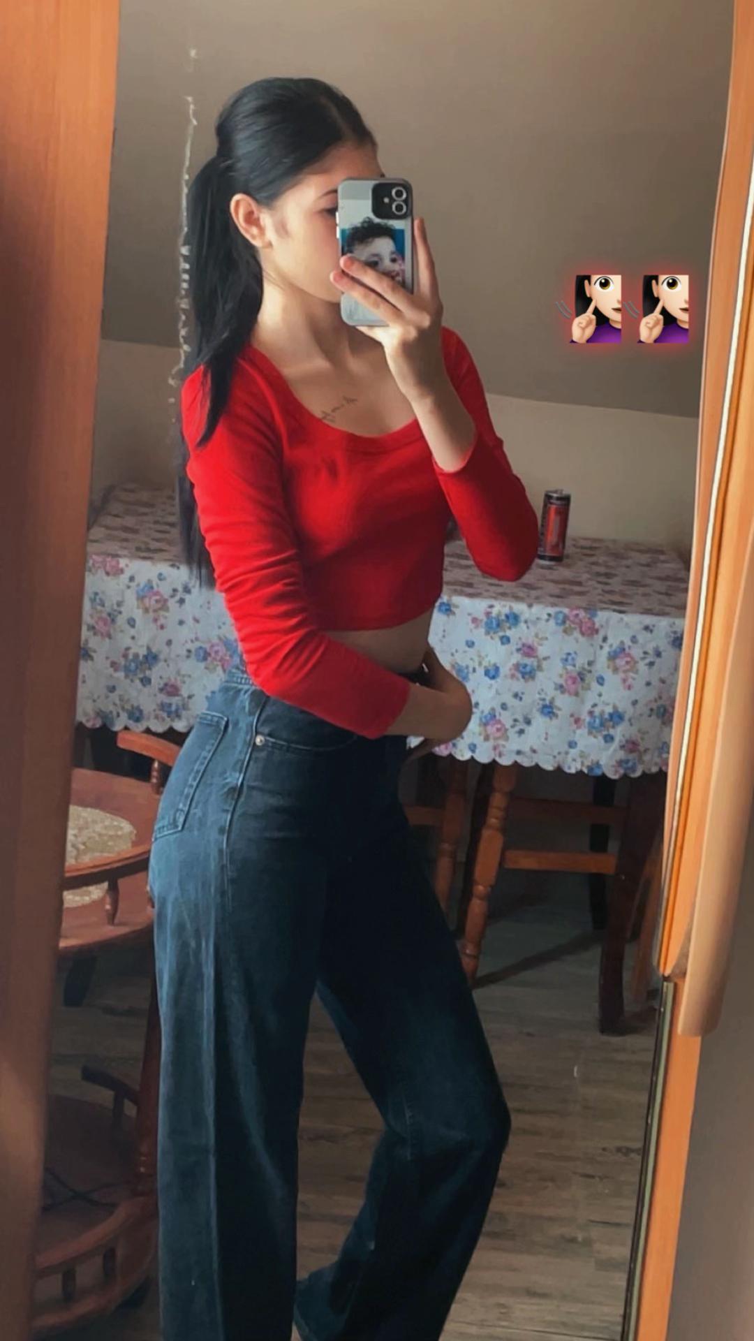 @Elenaa🖤