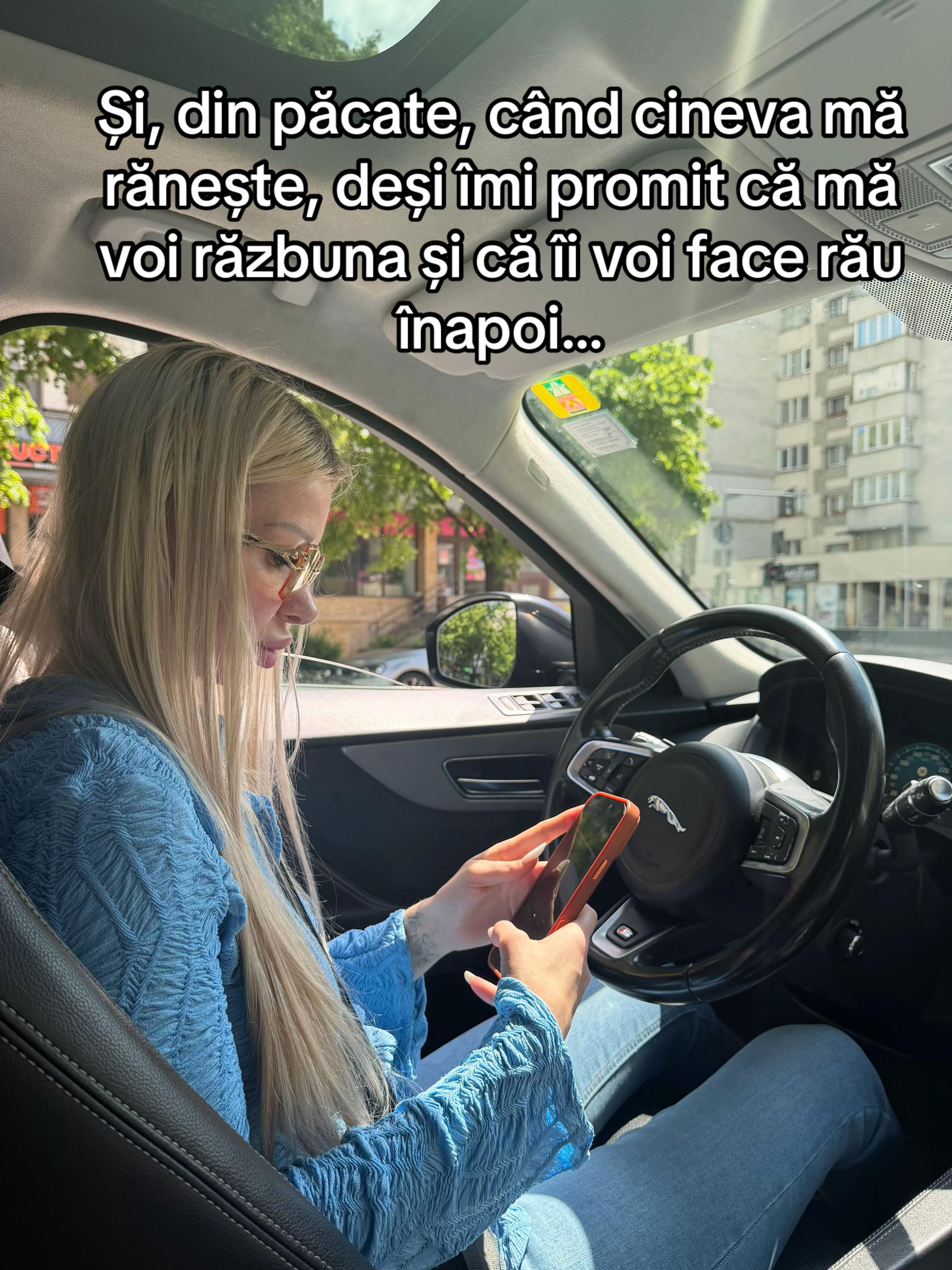@aaa1nna