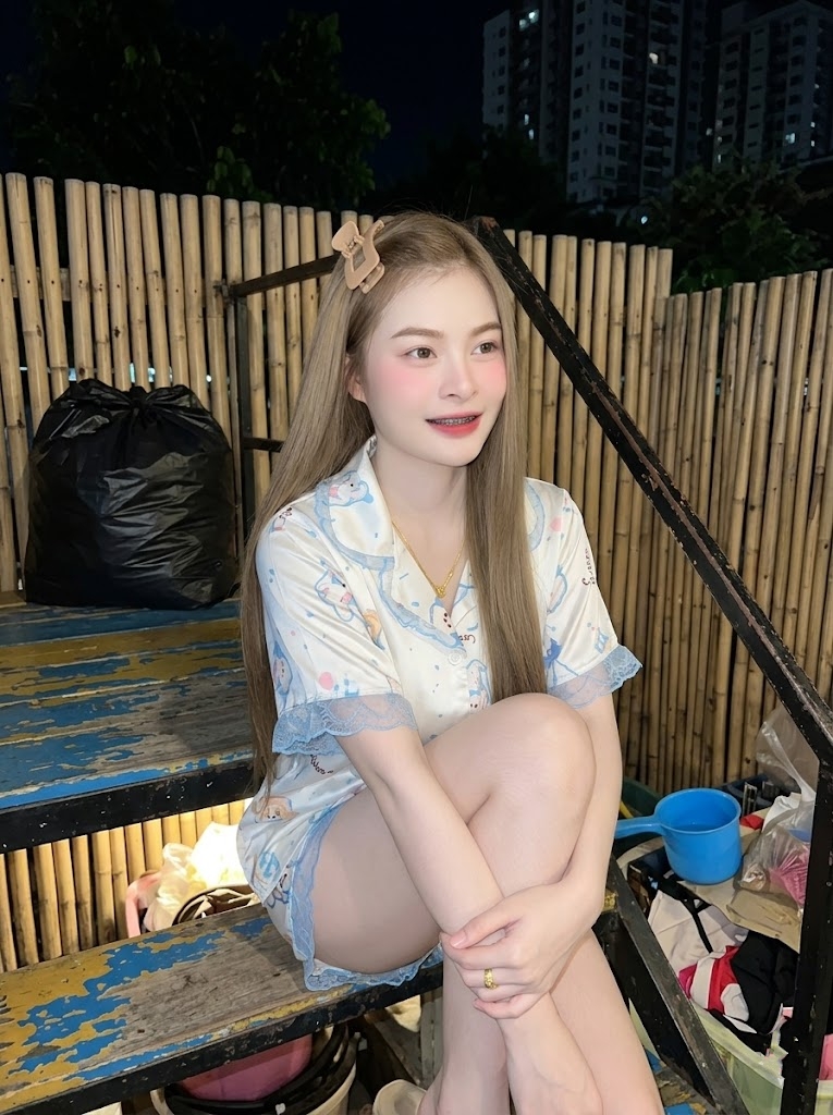 @😻