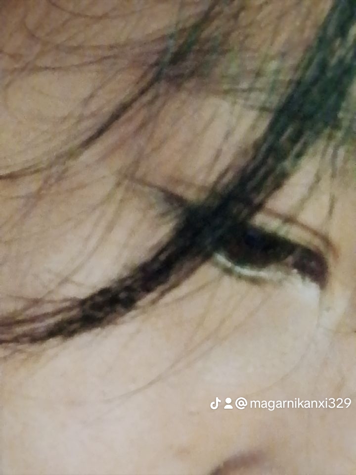 @Loyel...💗... girls..🤩..