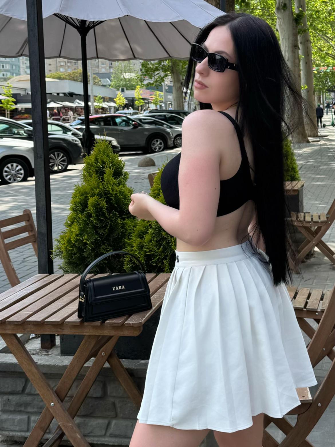 @Xrina