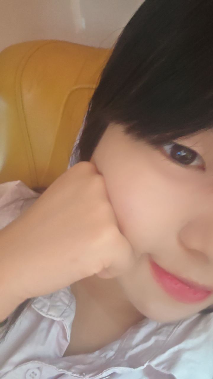 @다현