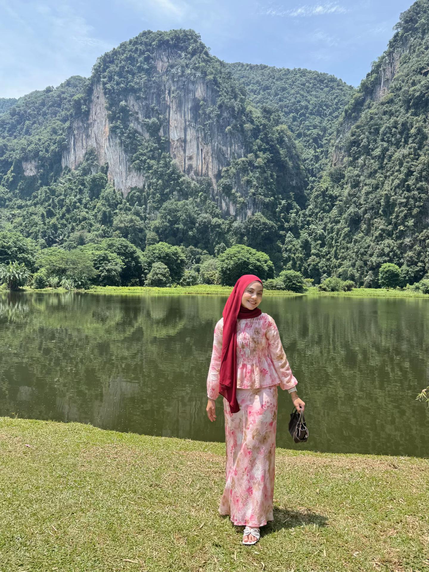 @ainshaz