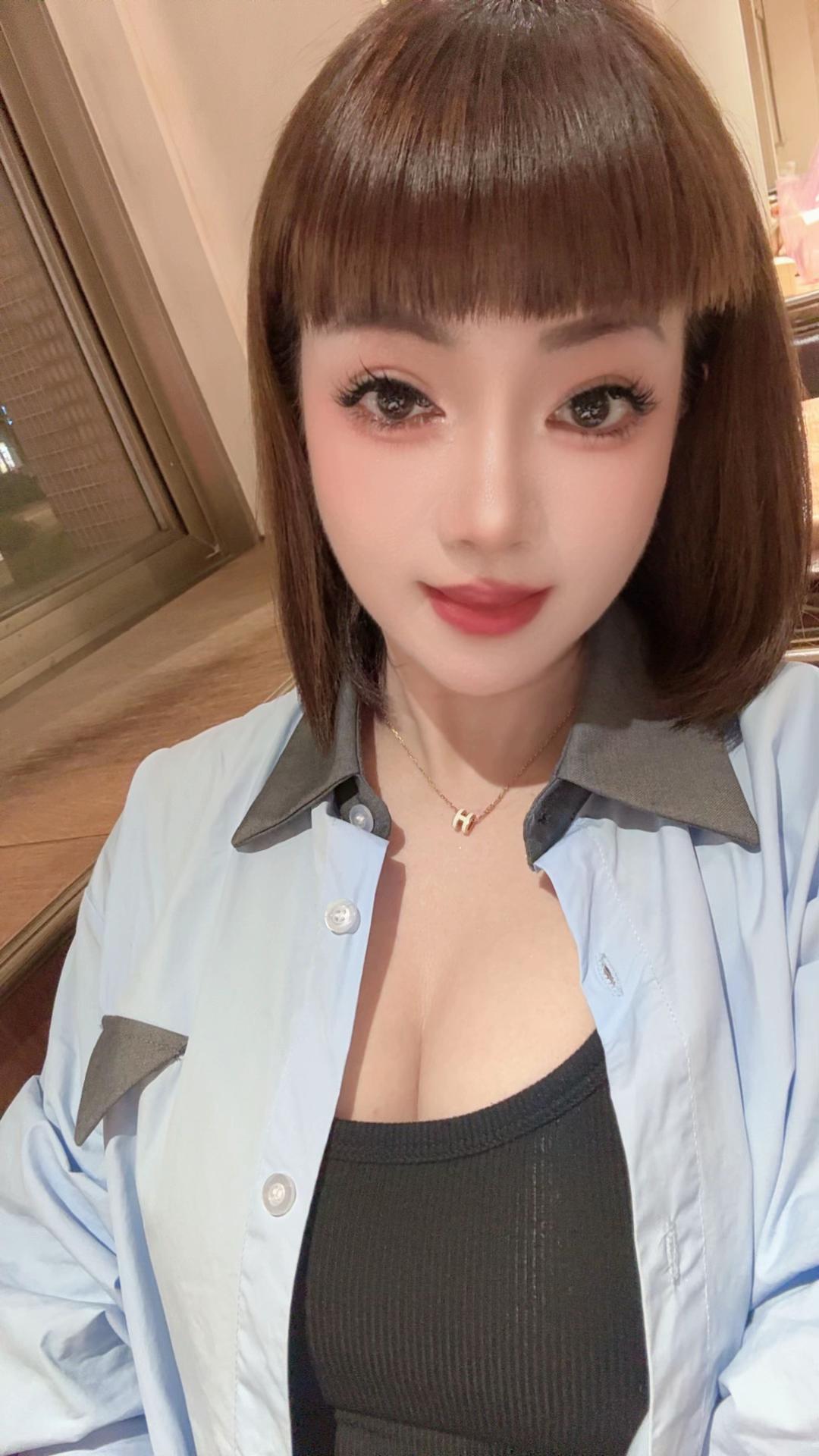 @我是凱莉兒👻Kelly是我