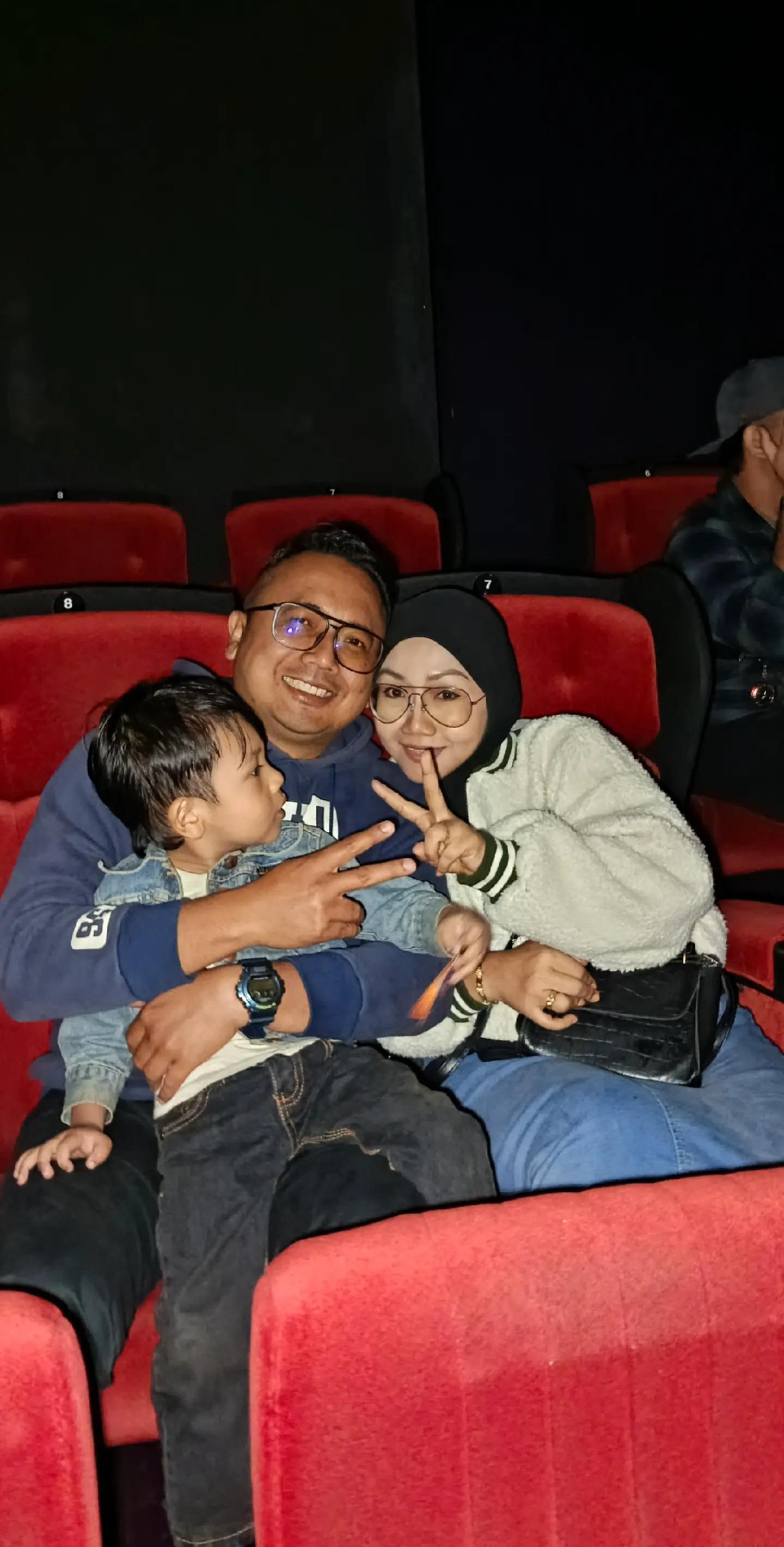 @MIE SPECKY