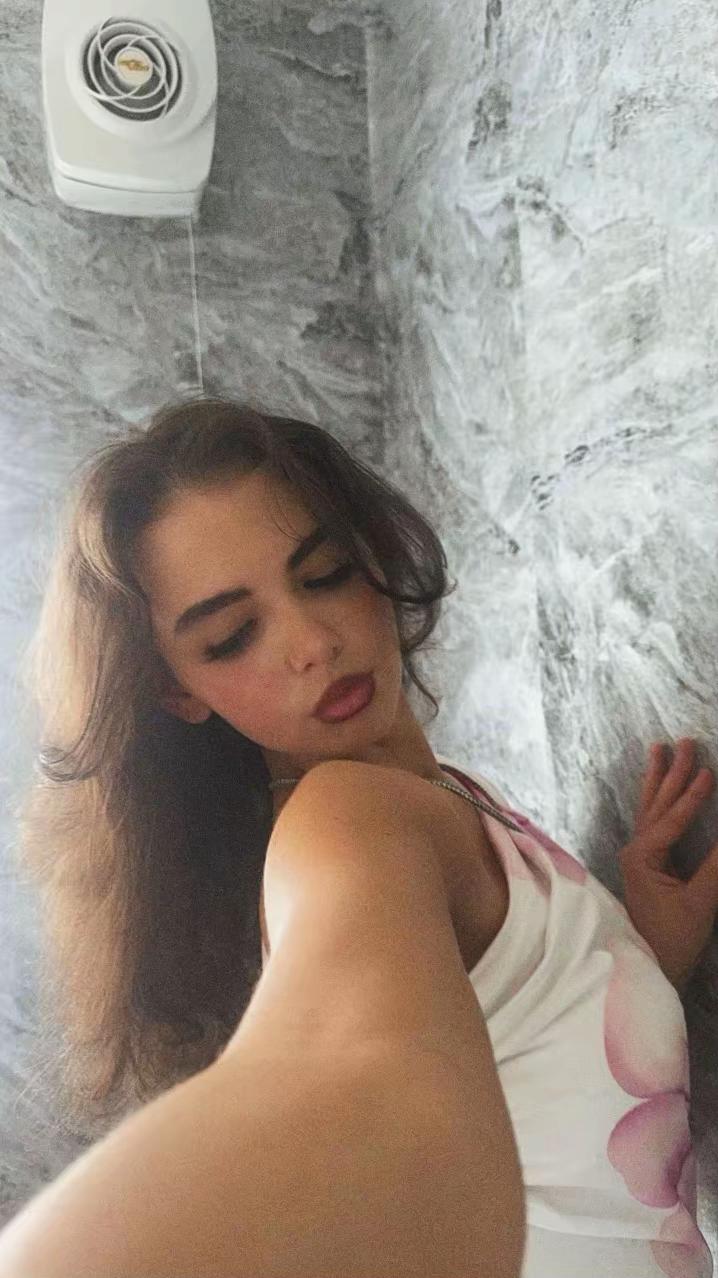 @Christina_dinnegan💋