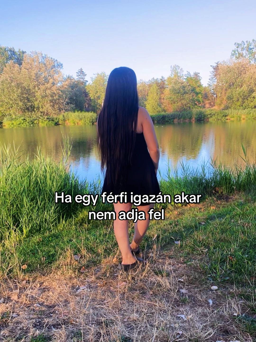 @lakatoserzsi
