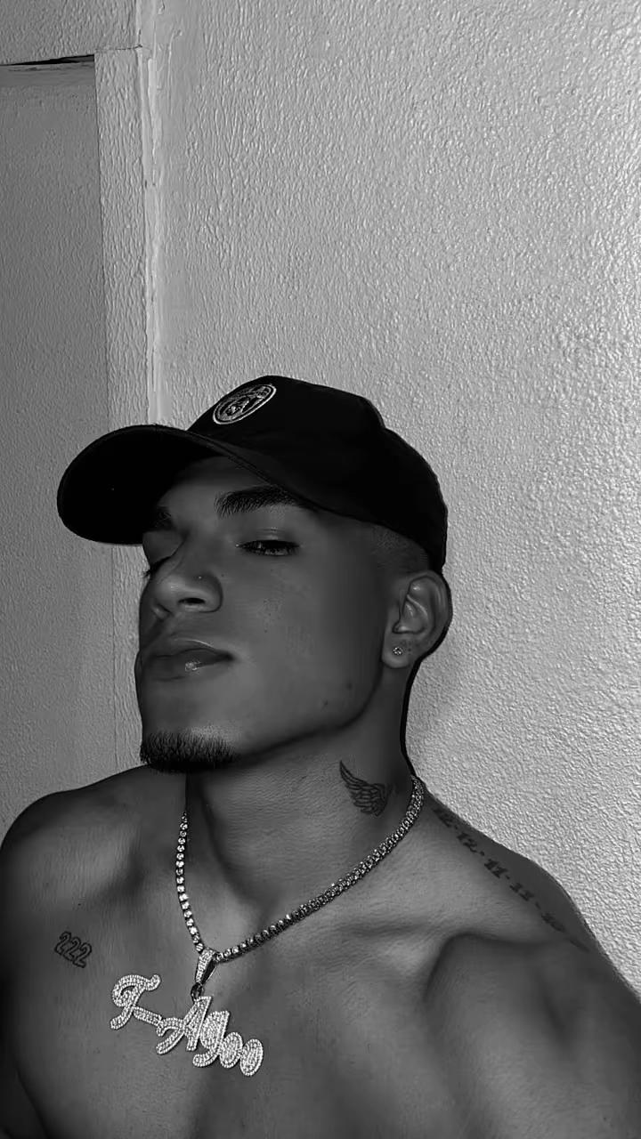 @El Rayo Blanco ⚡️🤍🌌