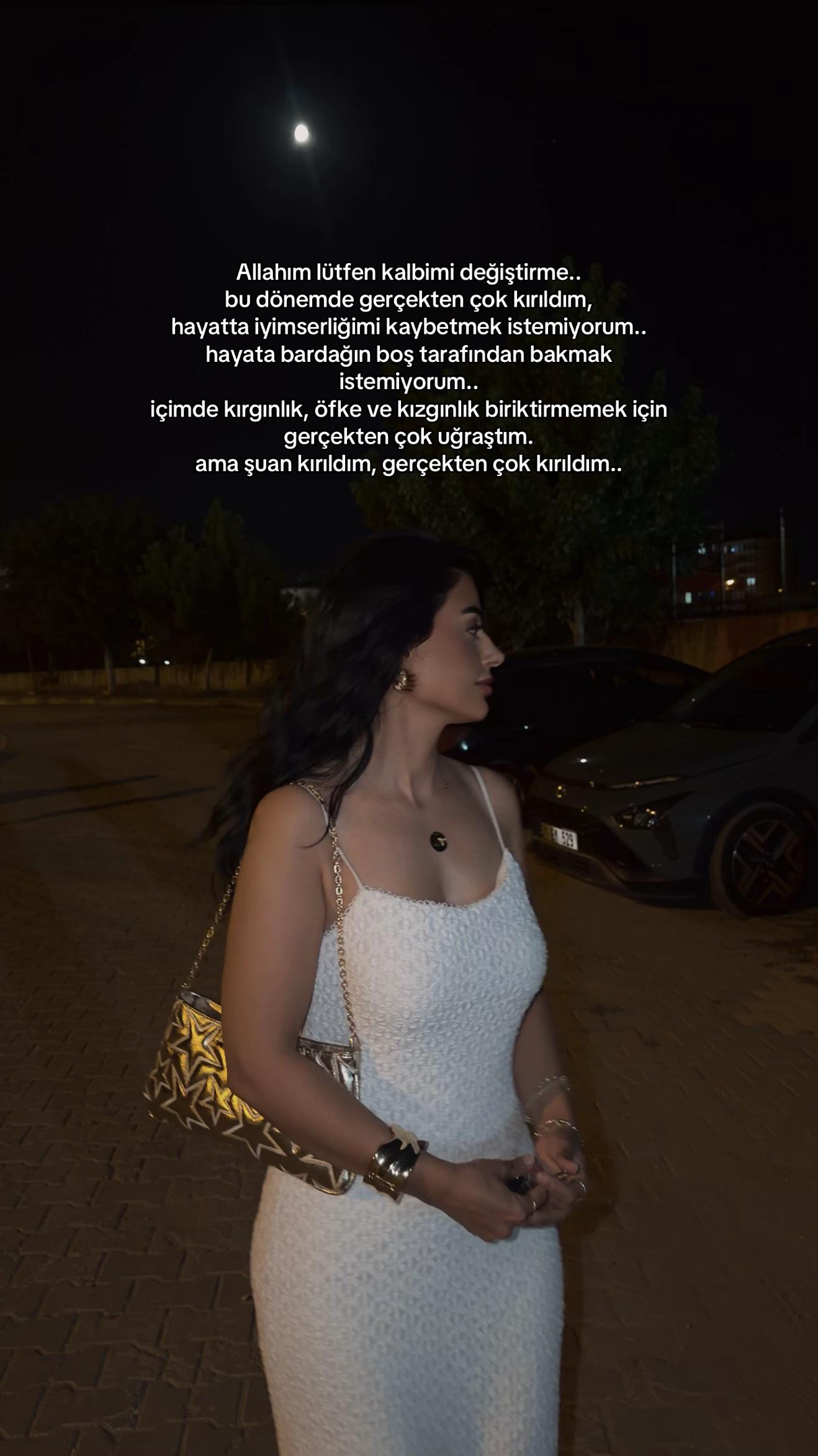 @arzuukalkaan