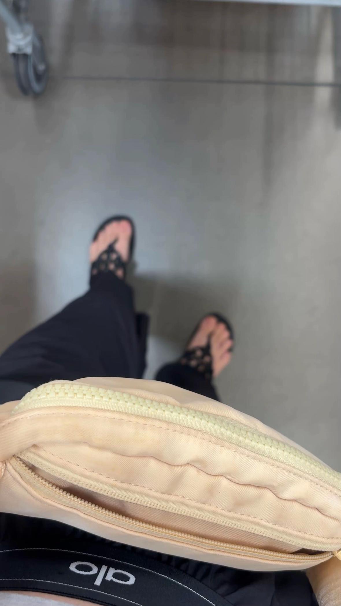 @️.