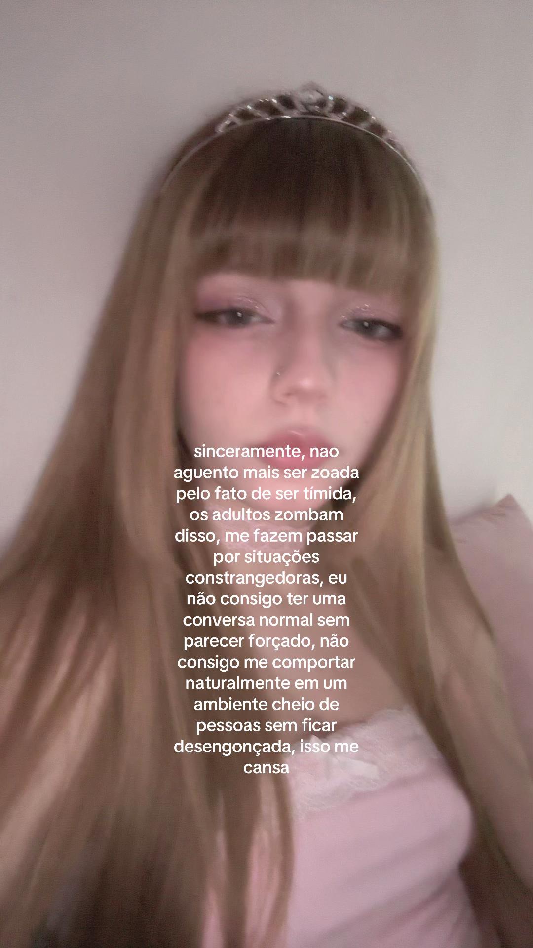 @𝑑𝑜𝑙𝑙