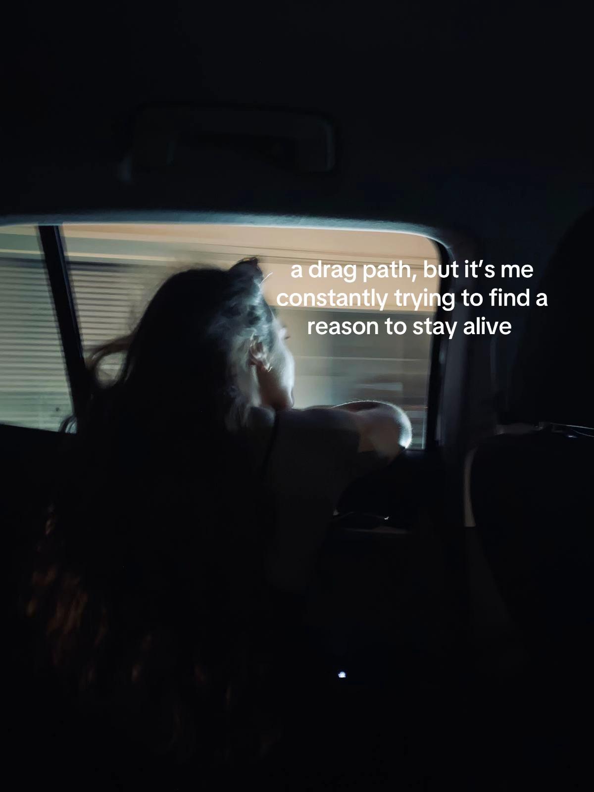 @𝒱 🪽
