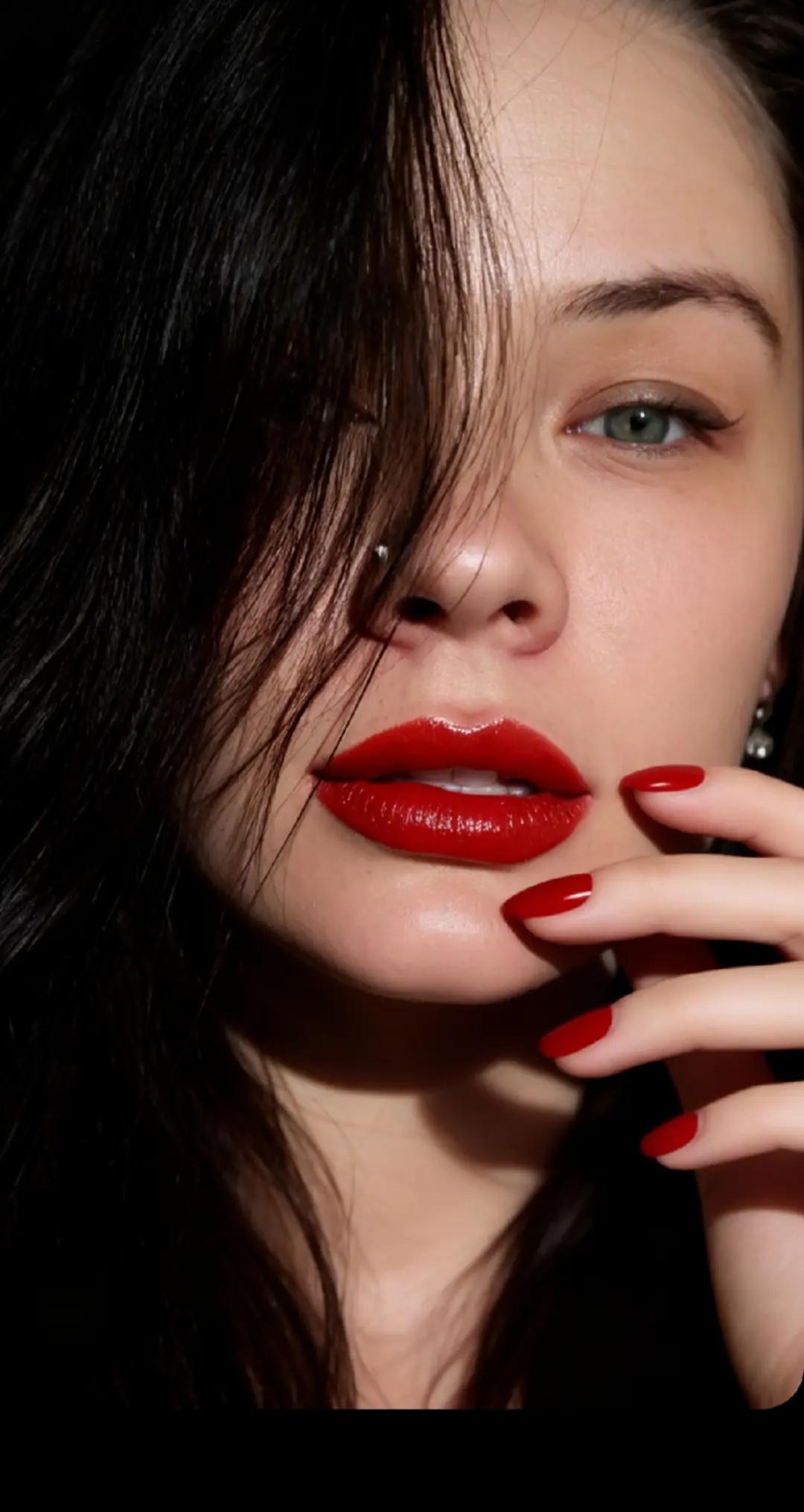 @dara_darina