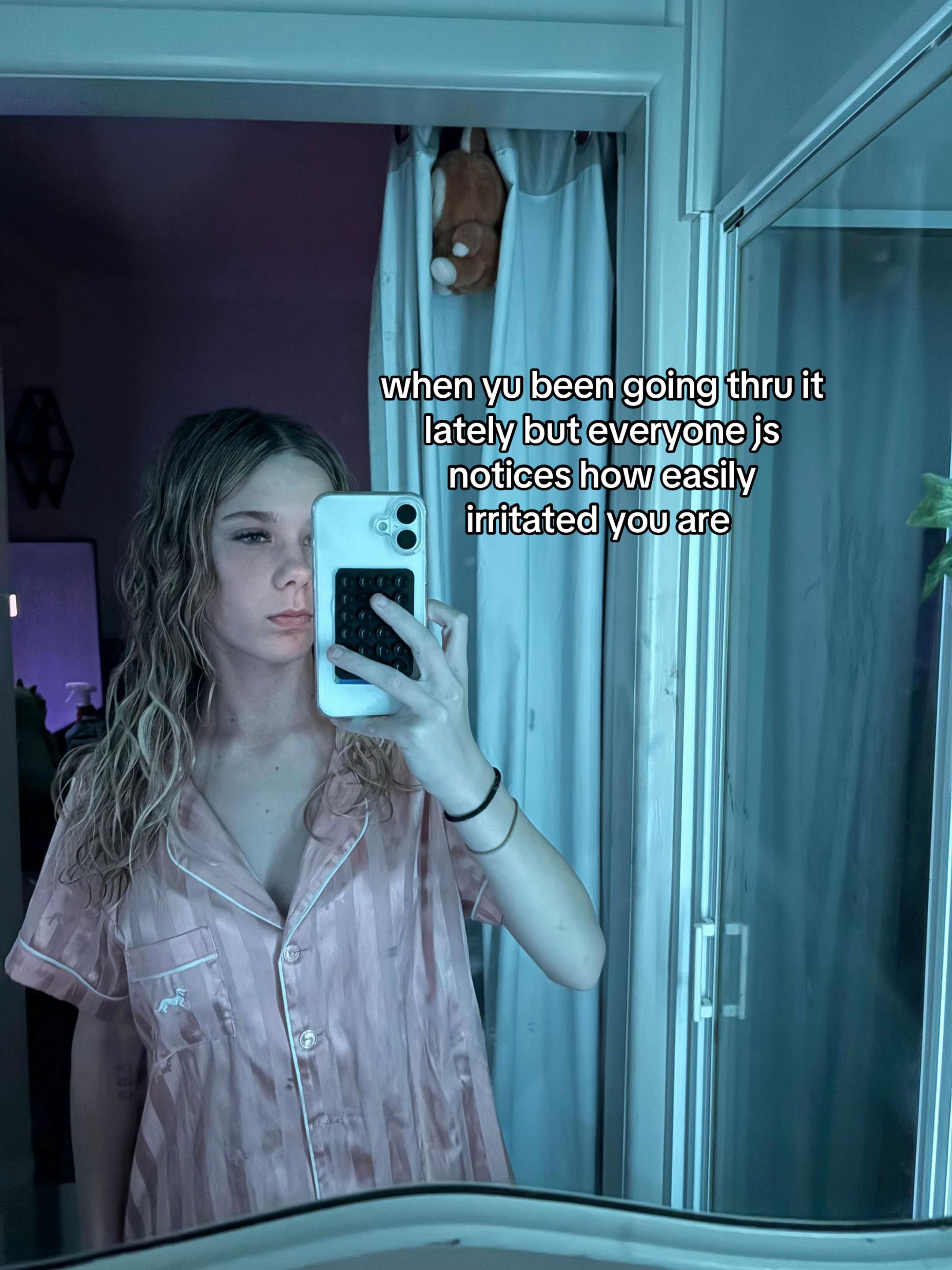 @𝒔𝒄𝒂𝒓𝒍𝒆𝒕𝒕
