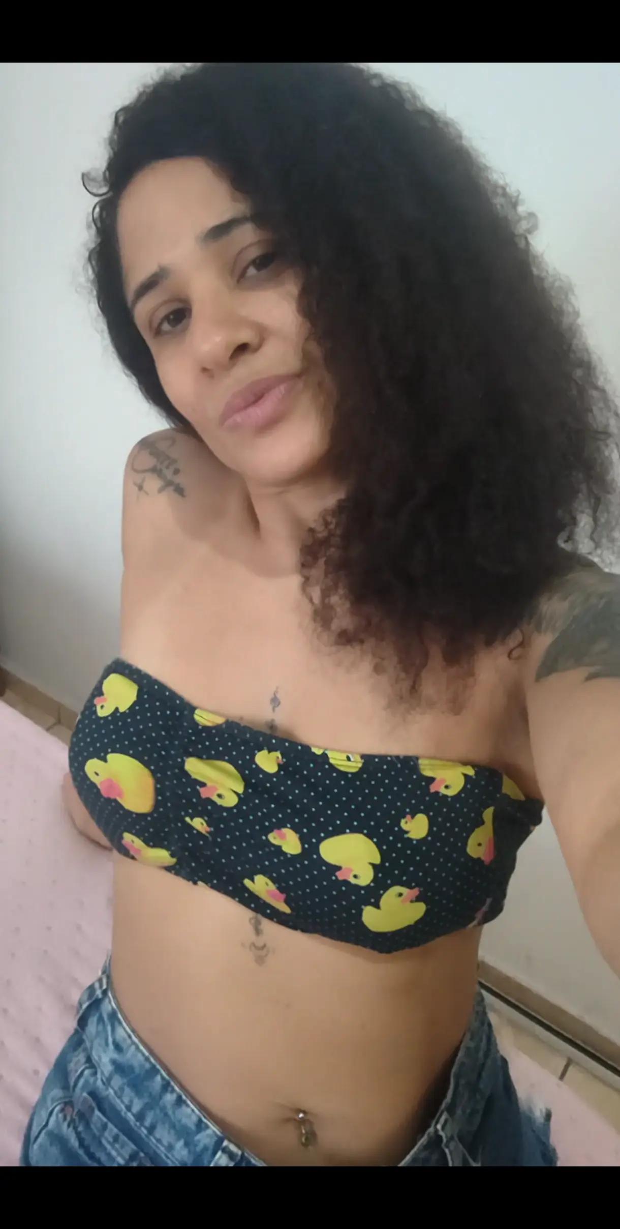 @deboramonique_