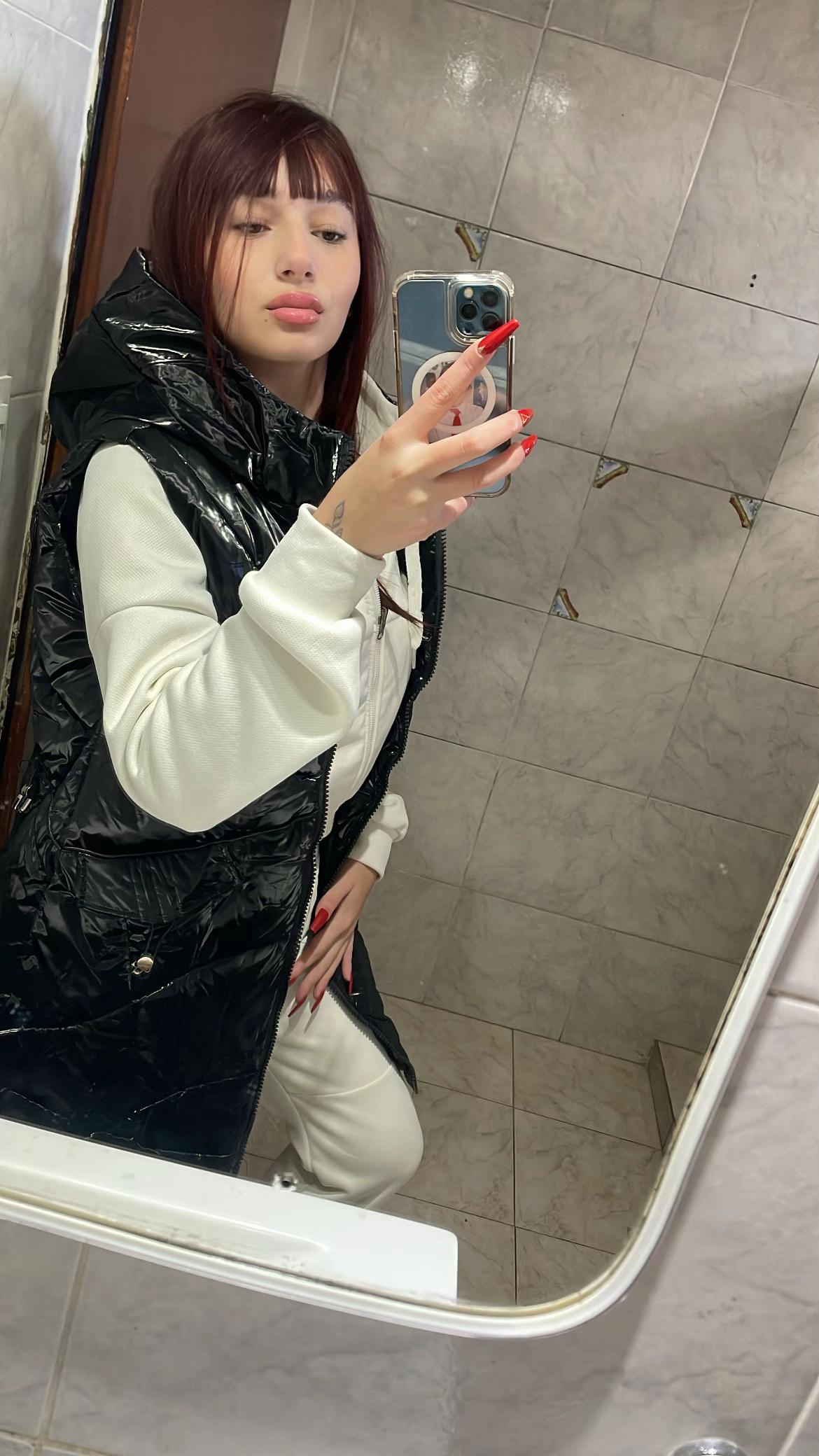 @tapiafiorella