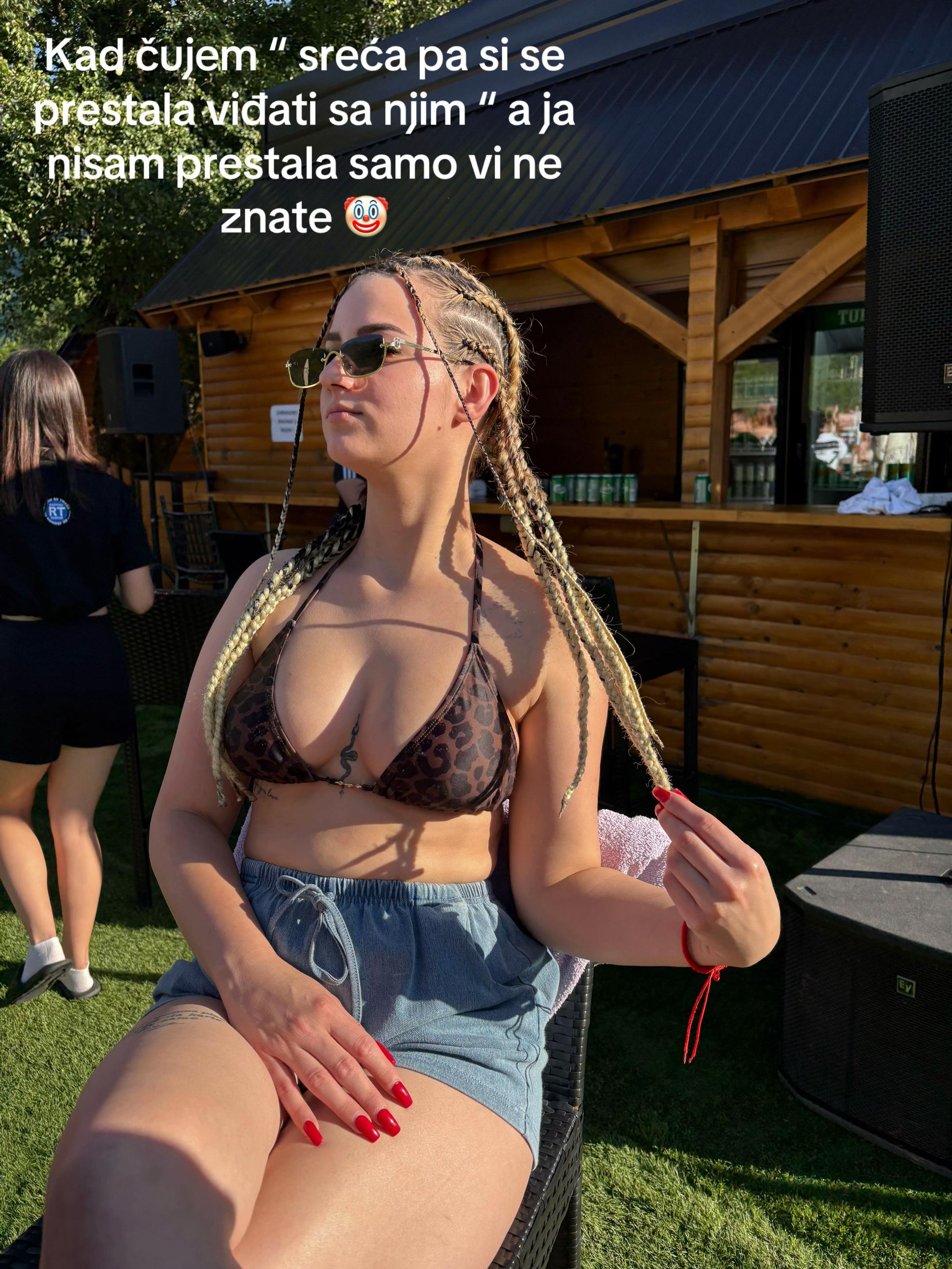 @dejanovicmm