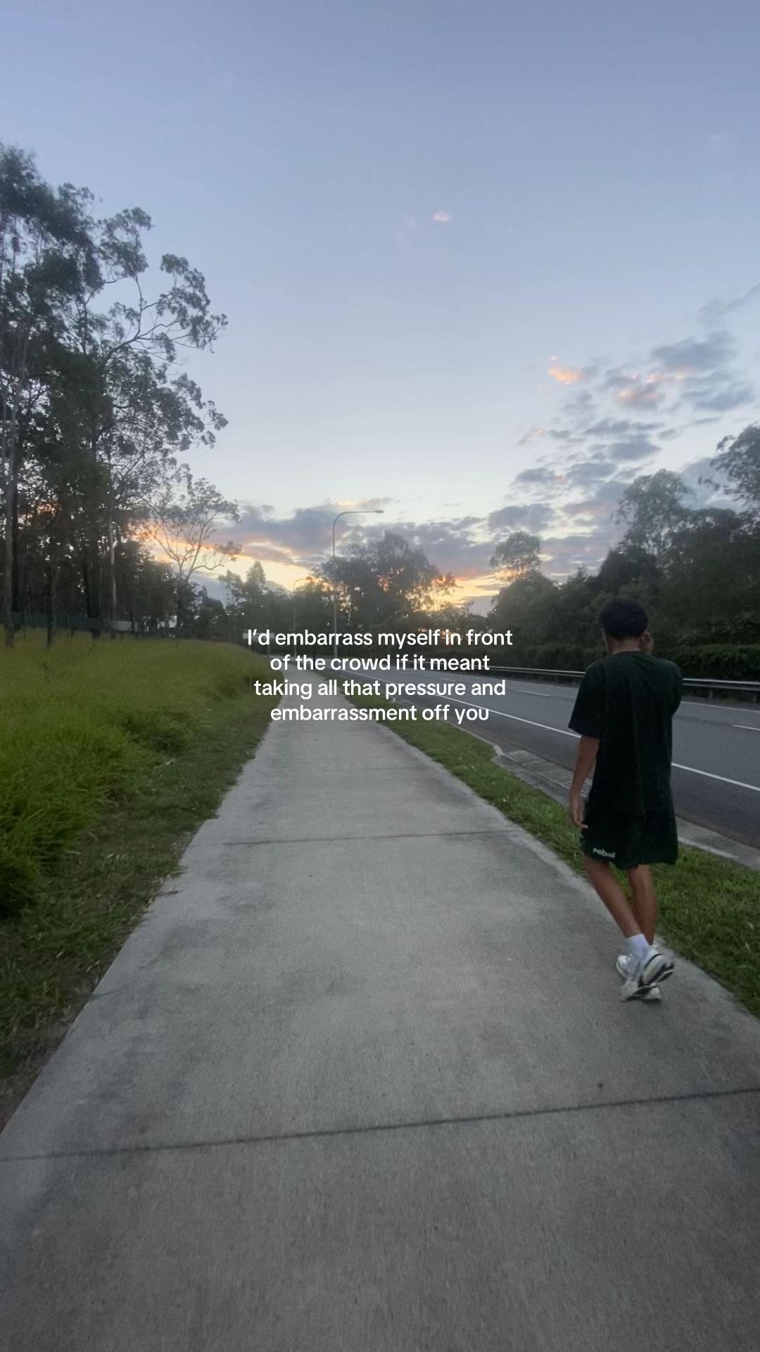 @️