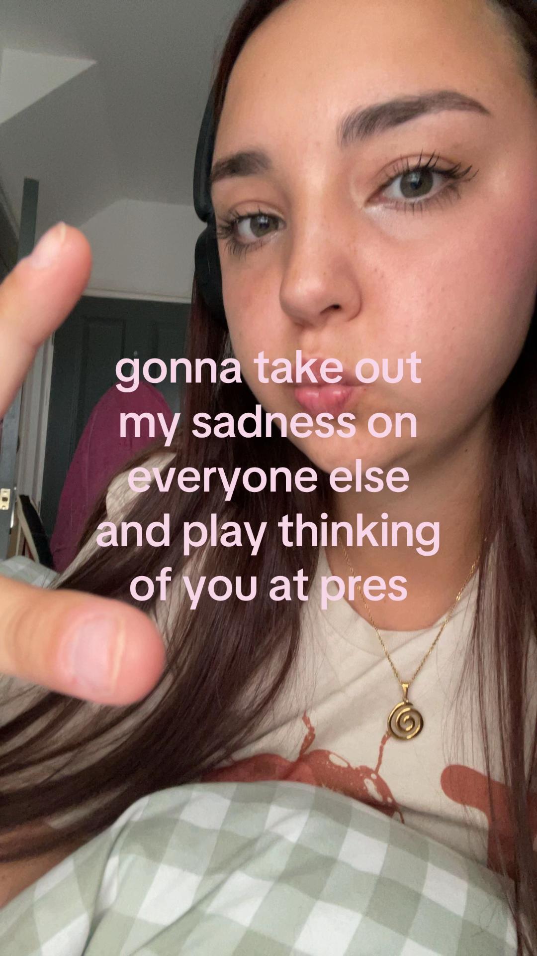 @ella⋆˚꩜｡