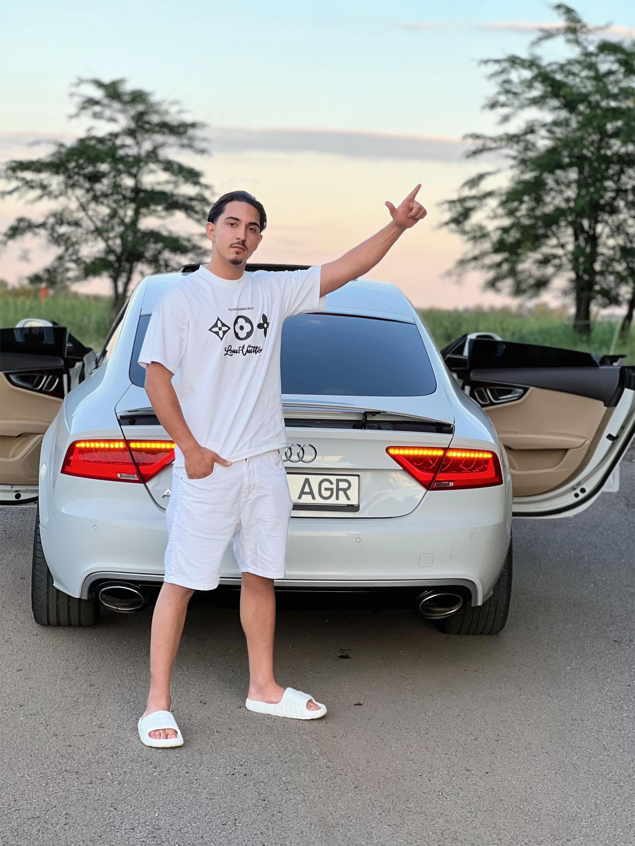 @🇦🇱𝐀𝐠𝐫𝐞𝐬𝐢𝐯𝐮_𝟕𝟕🇦🇱
